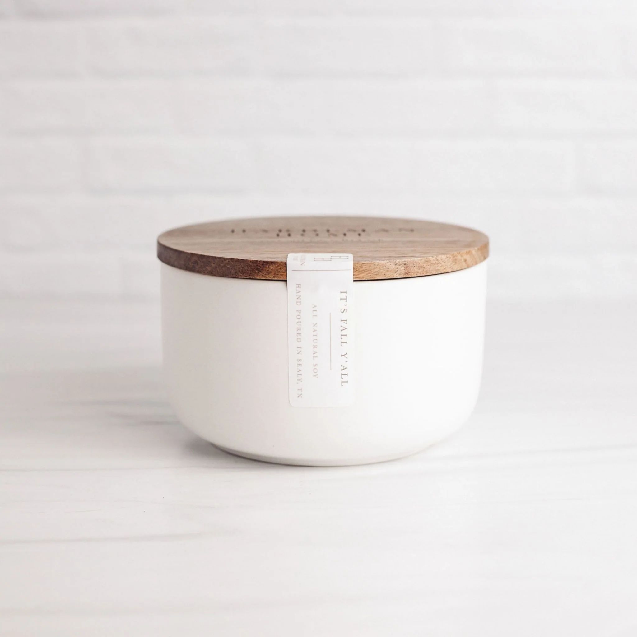 It's Fall Y'all 20oz Soy Candle | Hardeman Home