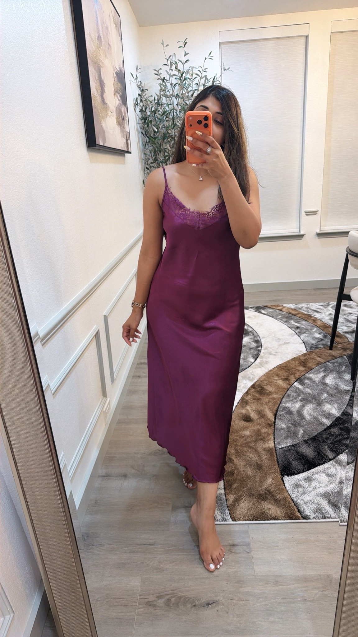 The most comfortable satin nightgown! Comes in multiple colors!