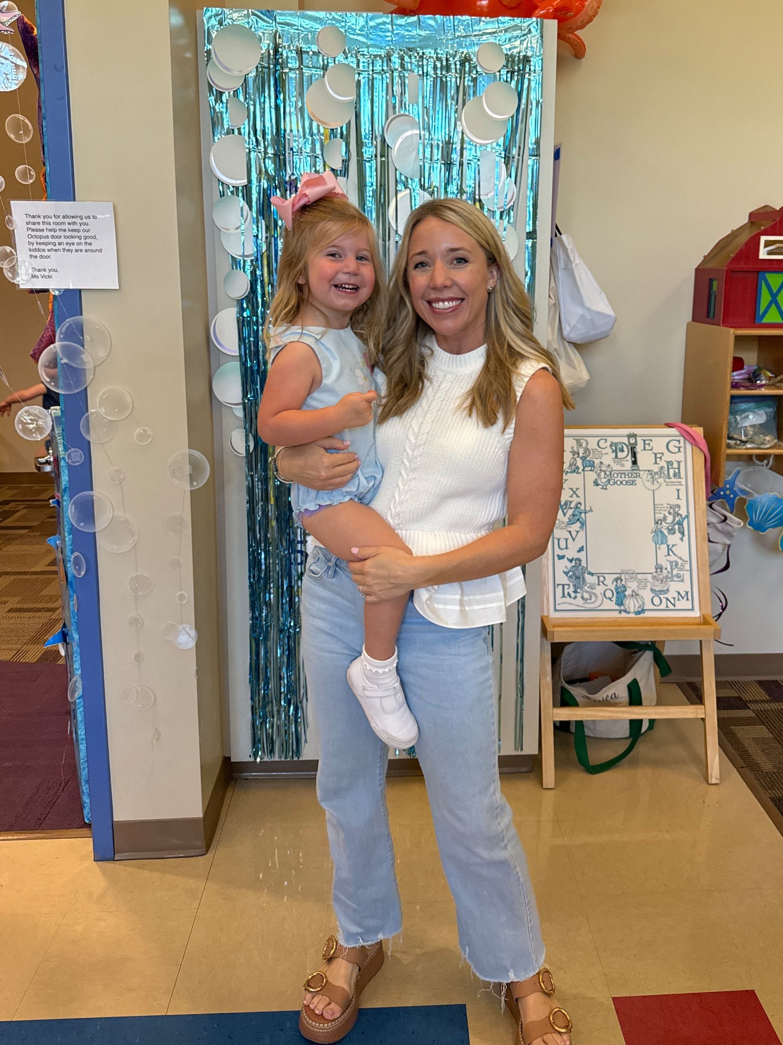 Easy summer outfit! For anywhere. Love this peplum top from Avara!

#LTKFindsUnder50 #LTKFindsUnder100