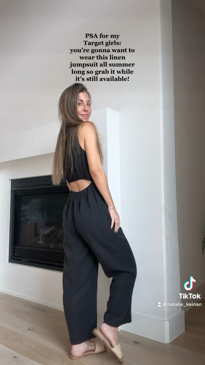 TARGET LINEN JUMPSUIT. WEARING XS 


#LTKFind #LTKtravel #LTKunder50