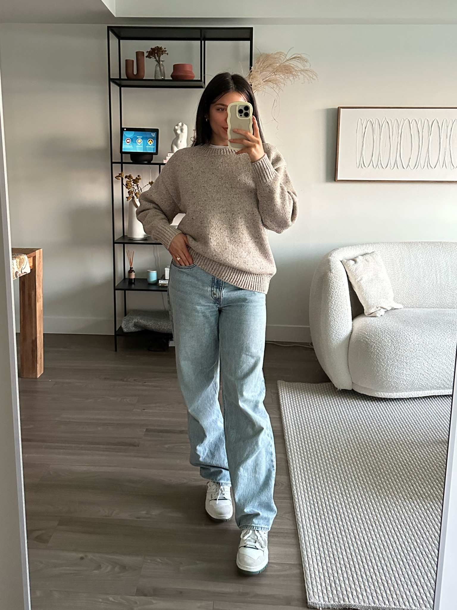 Fall fits - the best fall sweater 
Sweater- Aritzia 
White Tee- White fox boutique 
Jeans- Levi’s from Aritzia 
Shoes- New balance from SSENSE