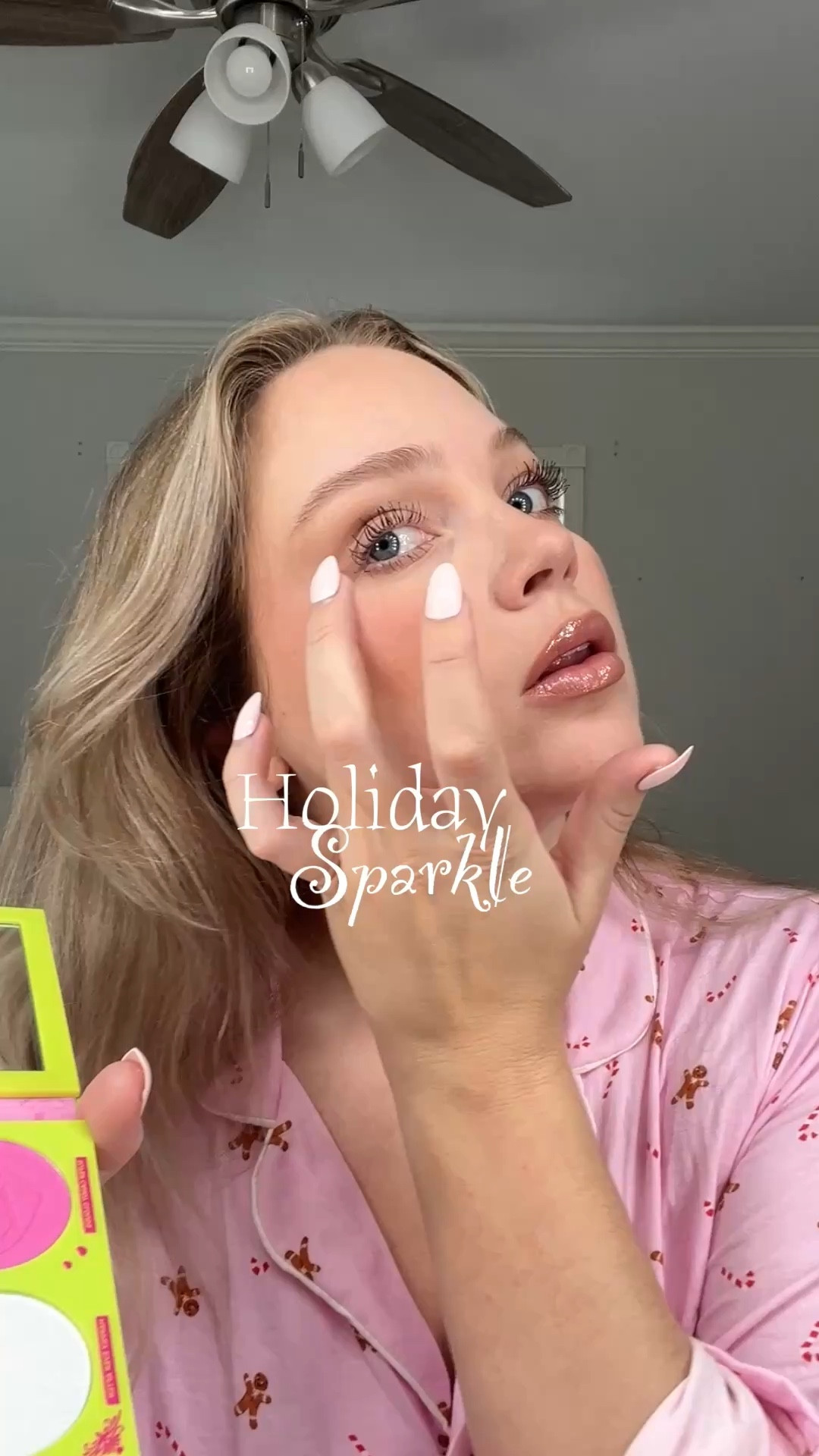 Adding some holiday sparkle to my every day makeup 

#LTKBeauty #LTKgrwm #LTKHoliday