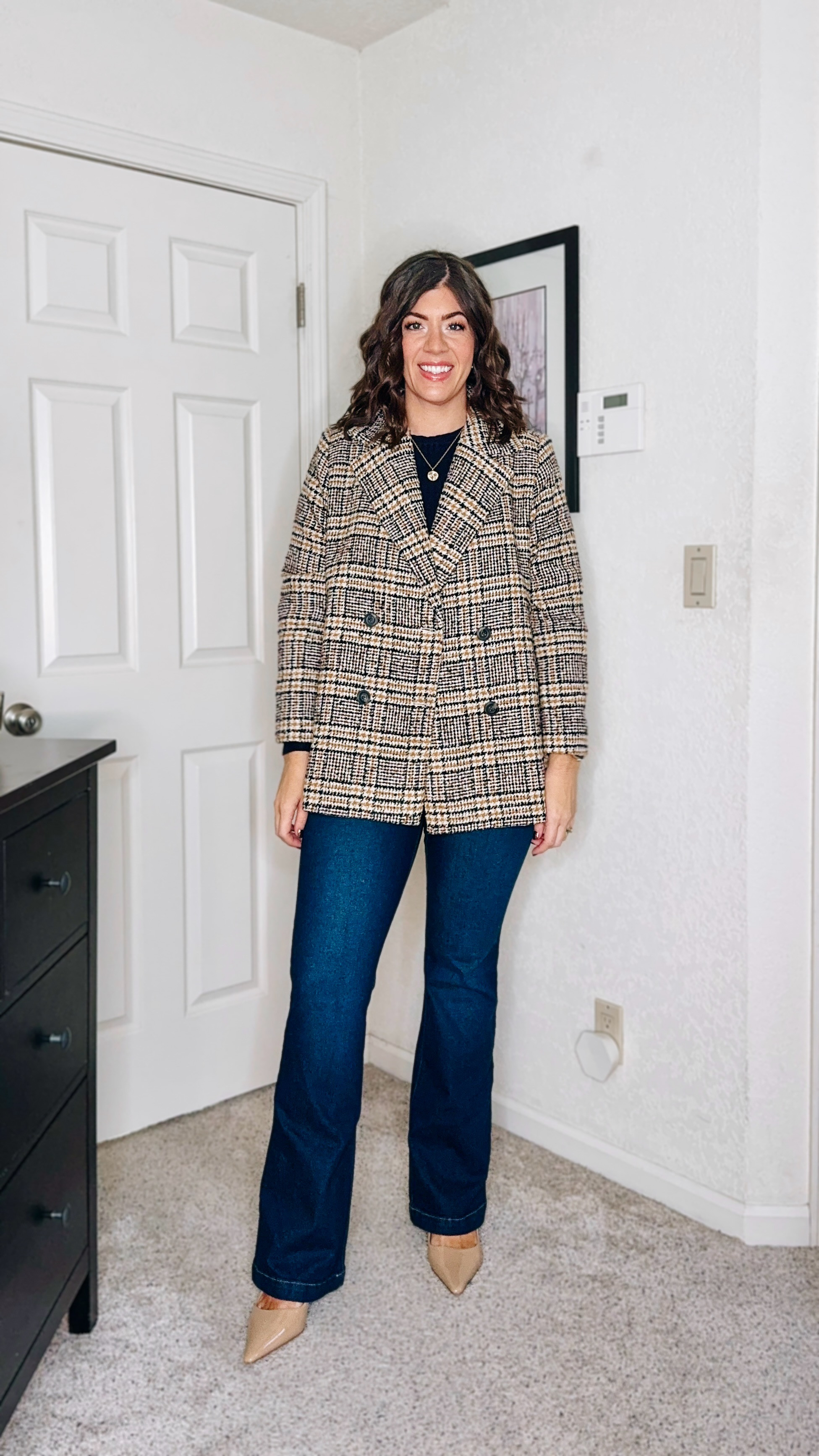 Fall fashion , affordable fall fashion, midsize style, fall jacket, fall pants, jeans, Walmart fashion 

#LTKMidsize #LTKStyleTip #LTKSeasonal