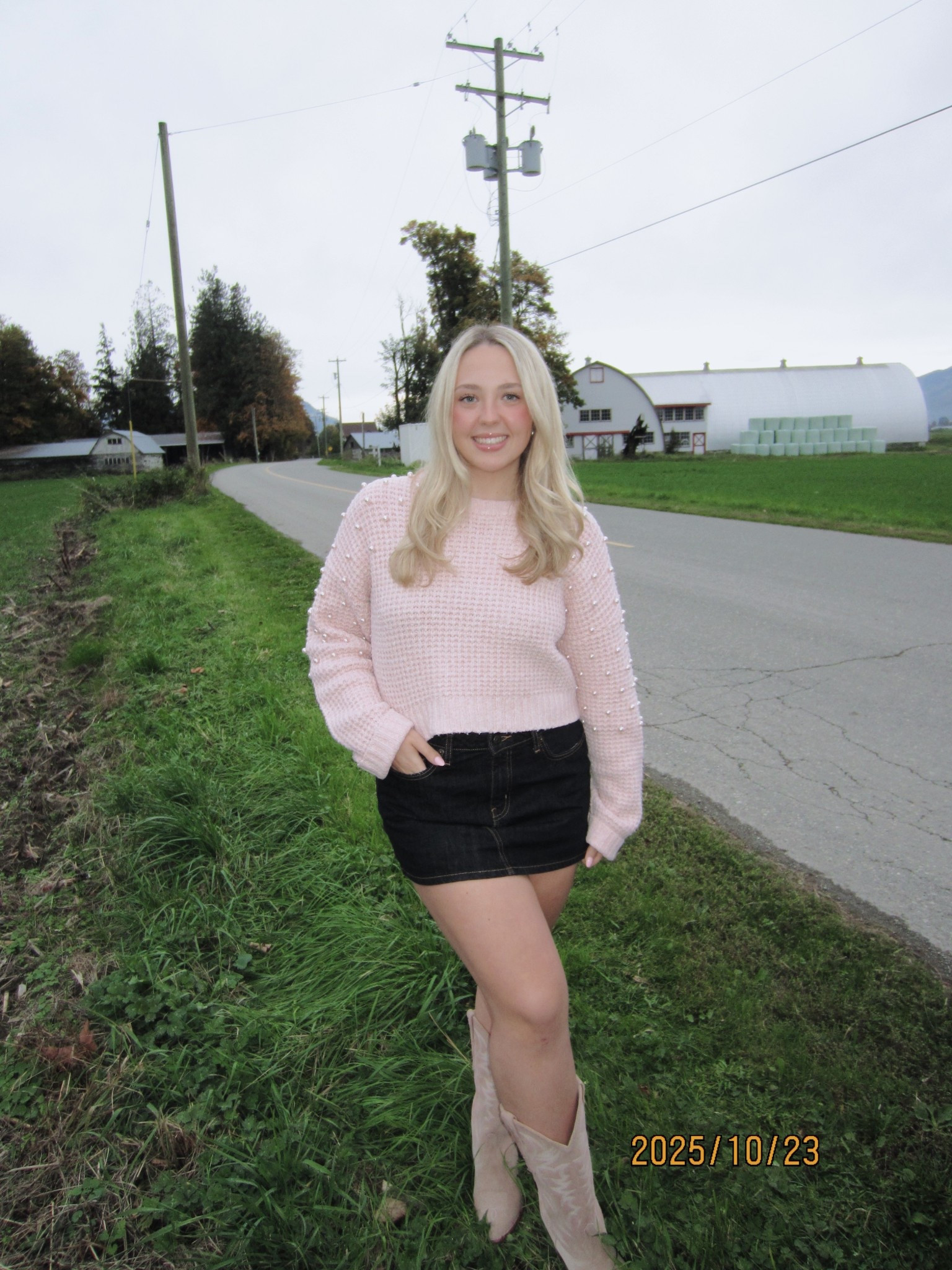 A pop of pink for fall 🩷✨👢sweater is originally Altar’d State and boots are Idyllwind 

#LTKfall #LTKcanada #LTKbeauty