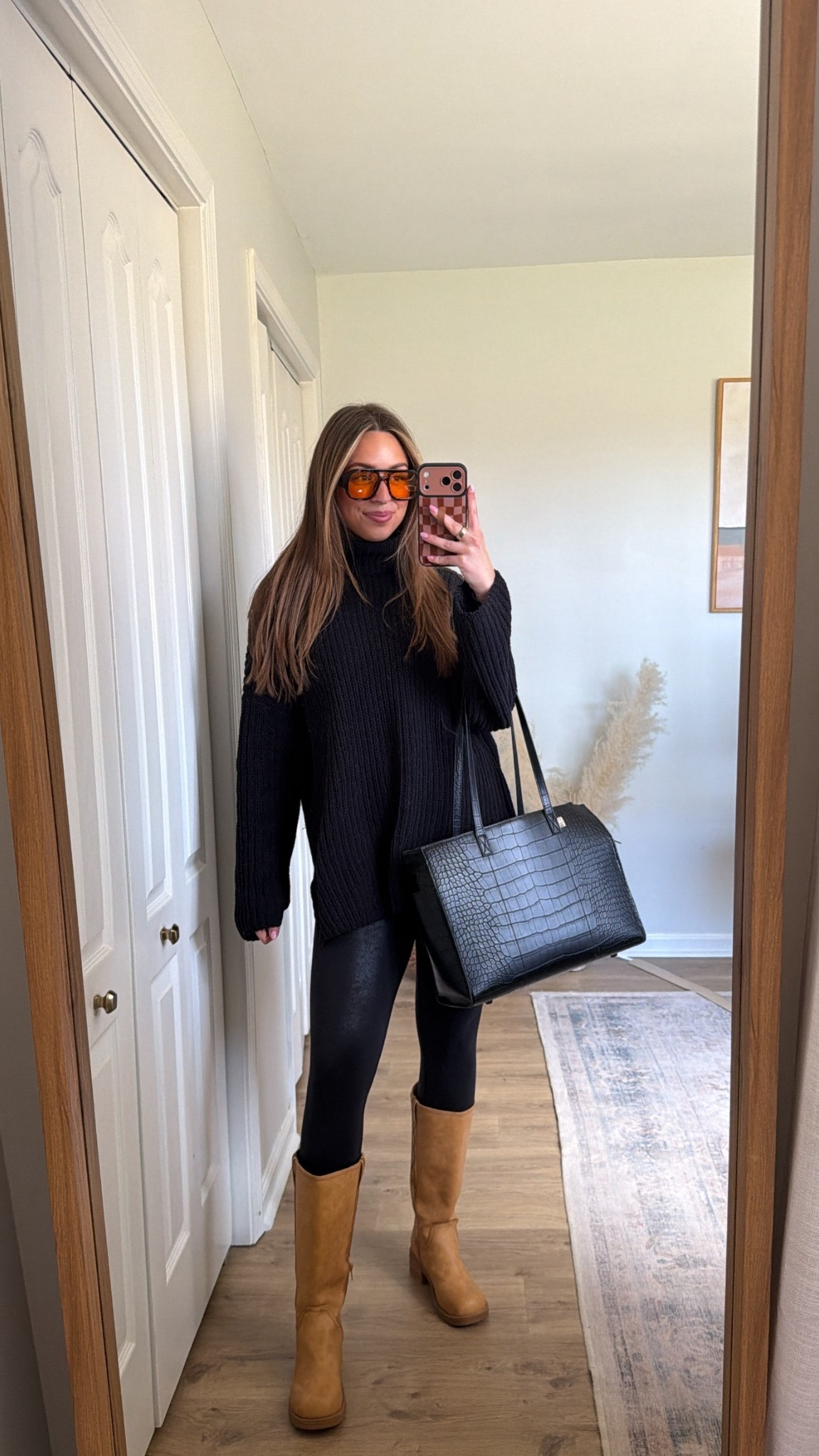 Work ootd - all black looks so chic🖤✨ obsessed with these faux leather leggings! 

#LTKdayinmylife #LTKootd #LTKWorkwear