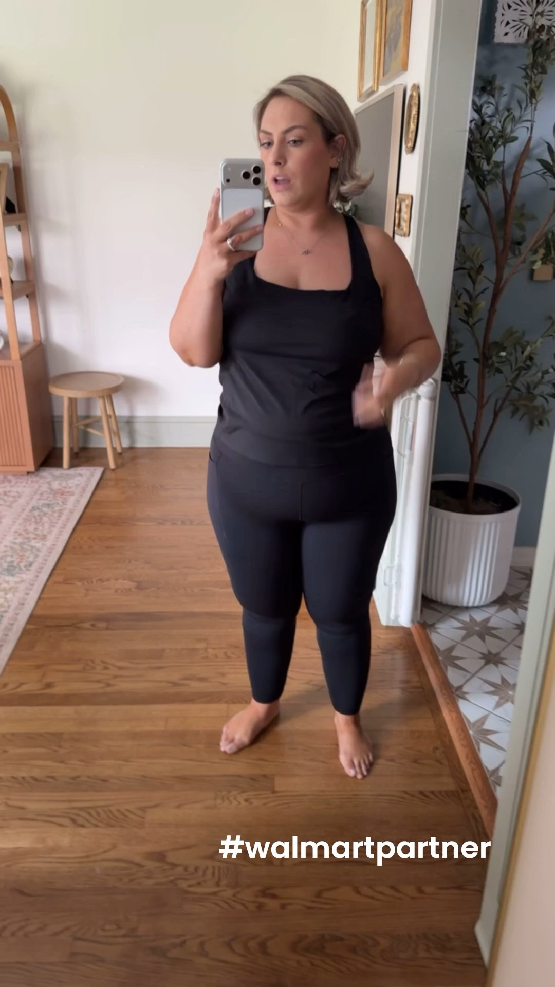 #walmartpartner The cutest workout set!! Wearing the XXL leggings and 1X bra tank
#walmartstyle @walmartstyle @walmart