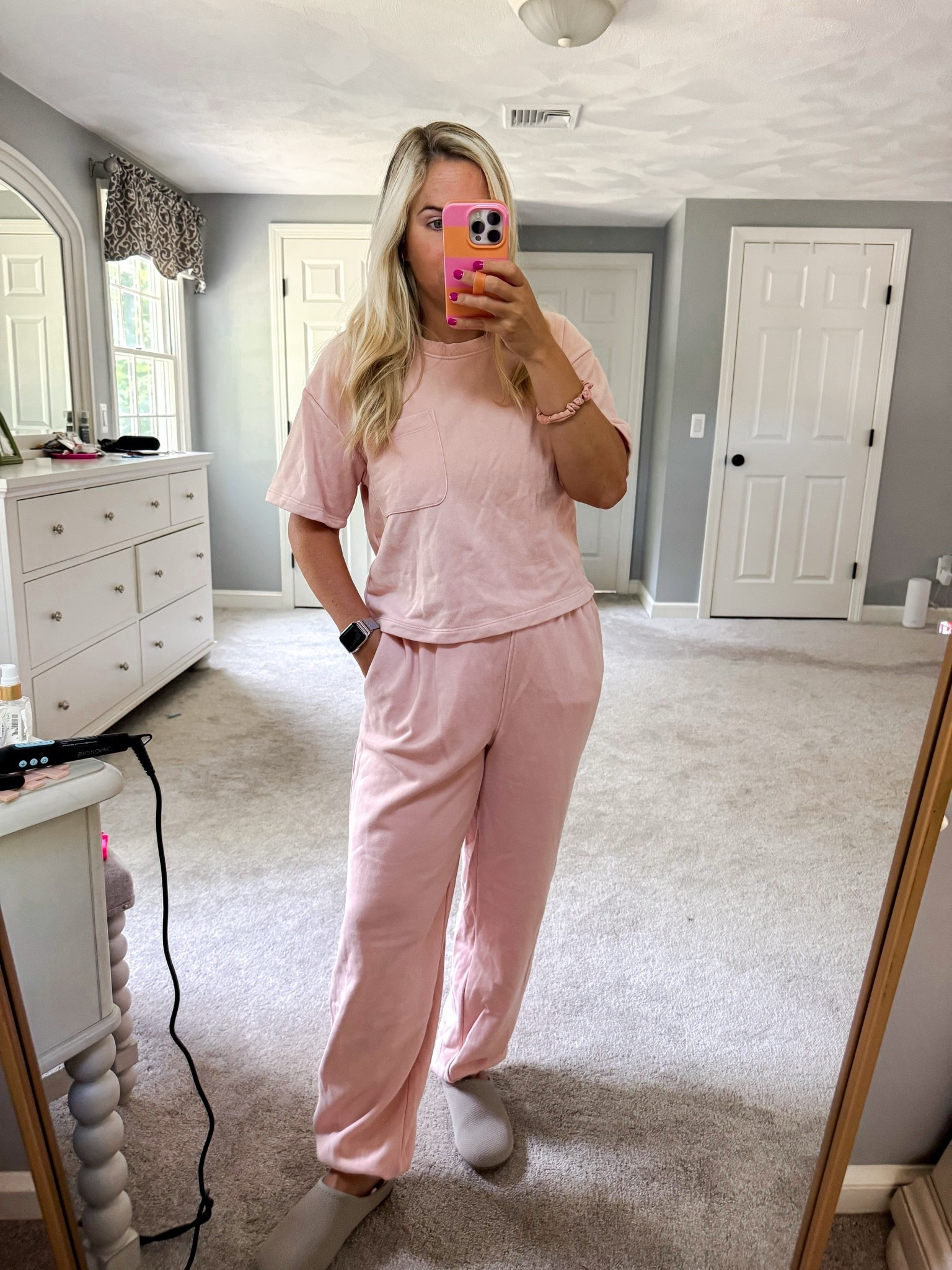 Matching set, leisure outfit, sweat set, jogger sweatpants for women, casual fall outfit, mom outfit, @Target house shoes

#LTKmomlife #LTKgrwm #LTKootd