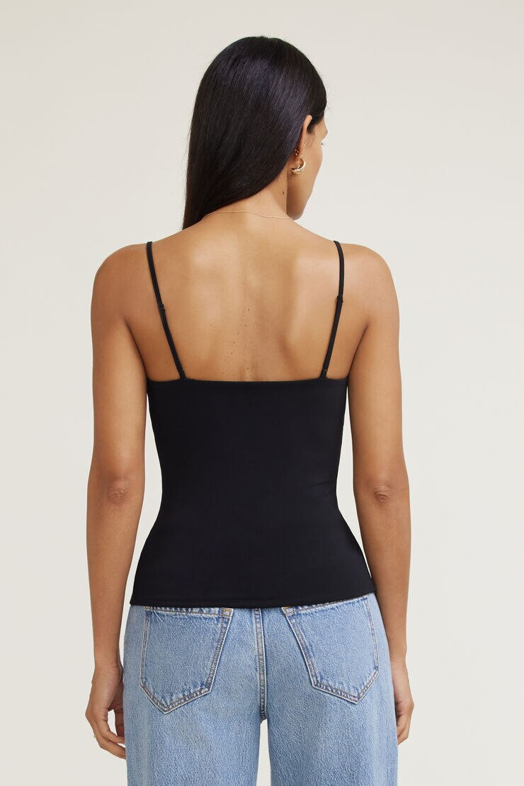 Nadia Sculpt Scoop Neck Camisole | Dynamite Clothing