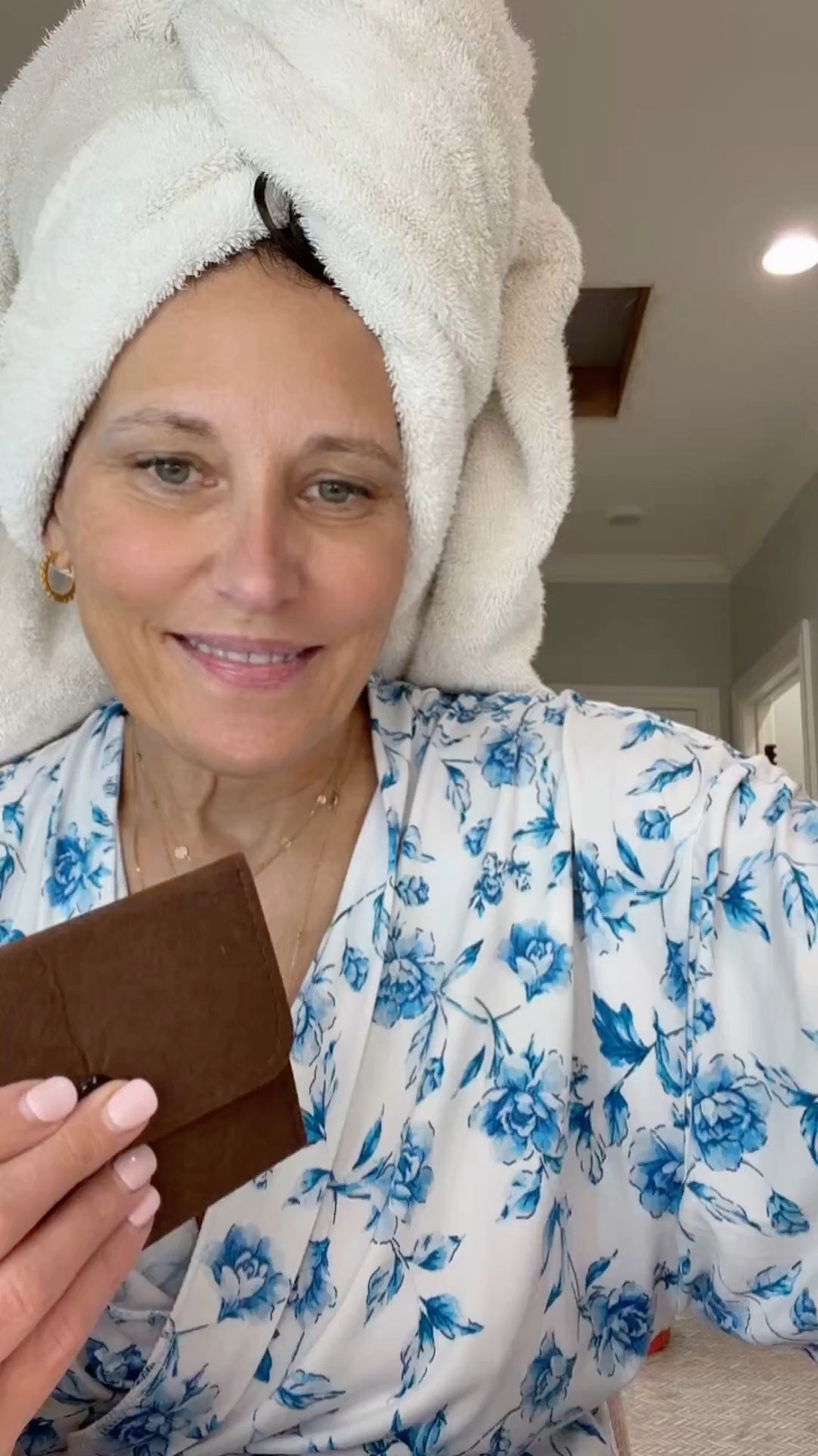 We are loving this gua sha from Amazon for our daily routine. It’s easy to use and feels so relaxing while helping your skin look refreshed. Such a simple addition that makes a difference in your skincare.

#LTKOver40 #LTKselfcare #LTKgrwm