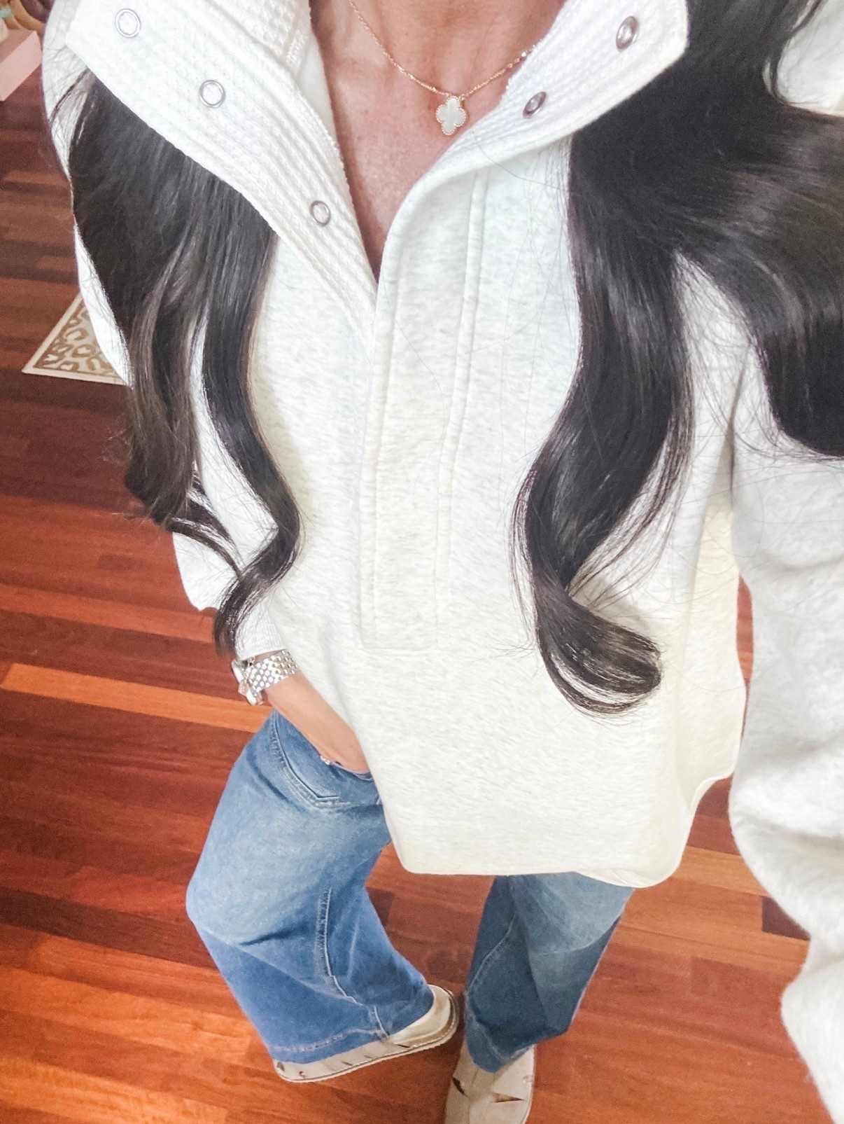 Love this quarter snap🥰
Wearing a medium 

#LTKmomlife #LTKOver40 #LTKSeasonal