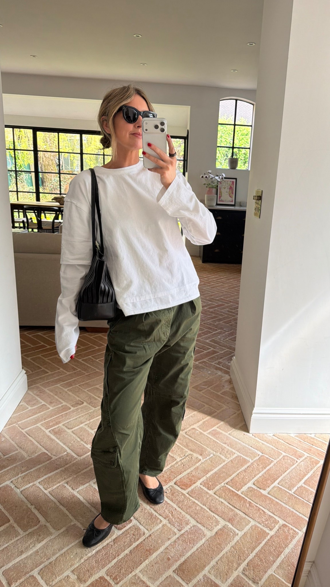 Easy spring outfit | cargos + double layered tee @Zara  

#LTKeurope #LTKuk #LTKspring