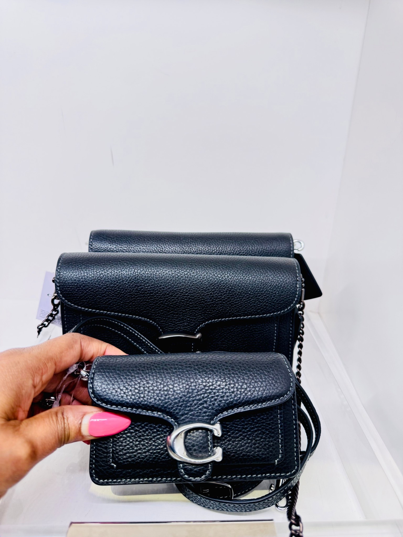 How adorable is this tabby bag charm, it also comes in white as well  

#LTKstyletip #LTKbag