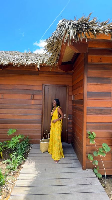 All my Grenada fits in one place. Note this yellow number is golden sun dress from Farm Rio currently sold out as they have their 25% off sale 

#LTKfindsunder100 #LTKtravel #LTKstyletip