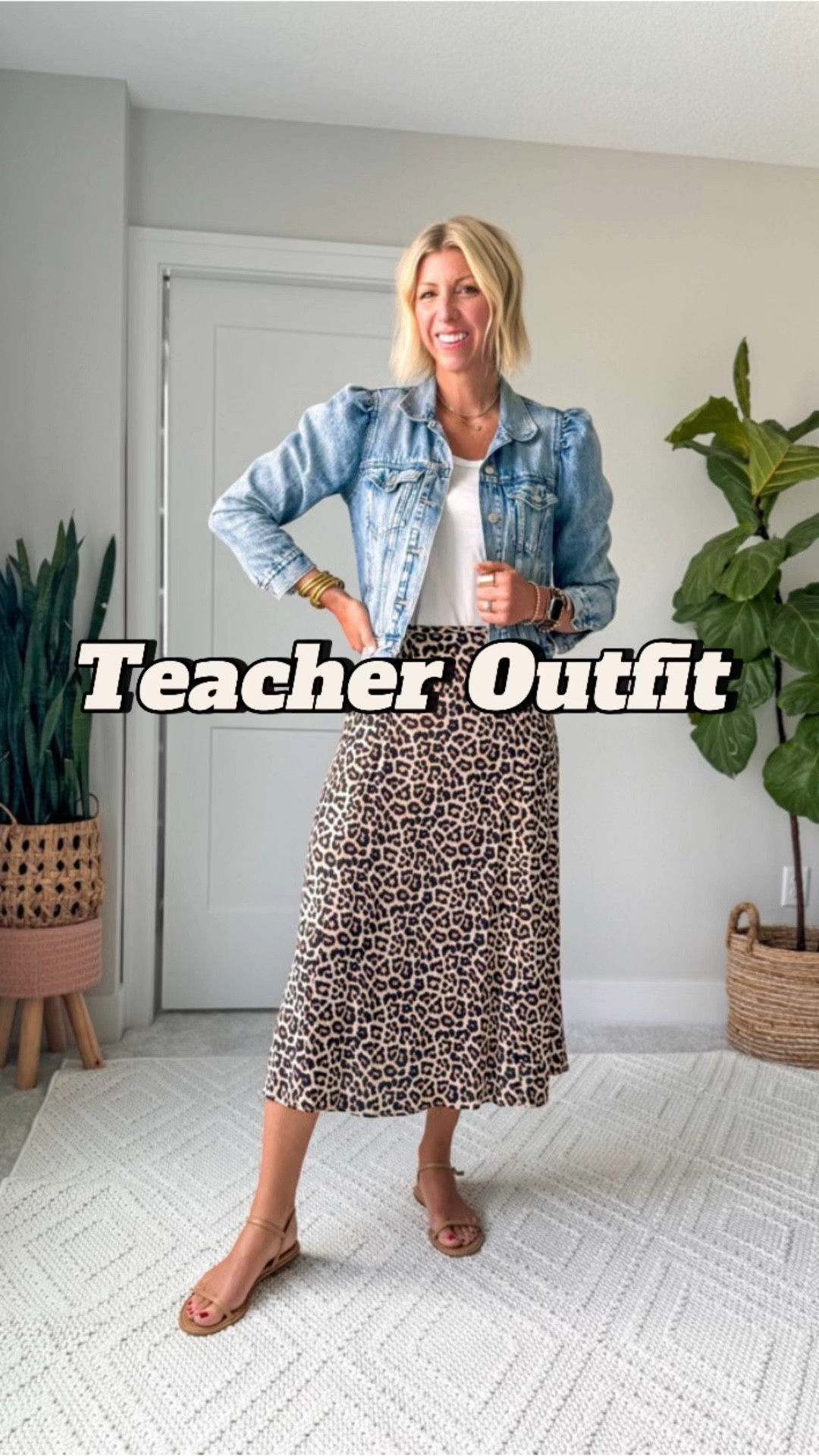 A chic and easy teacher outfit formula for the classroom and also meet the teacher night! It also is easy to wear and pair lots of different shoe options to change up the look of this same outfit👏🏻

#LTKOver40 #LTKWorkwear #LTKBacktoSchool