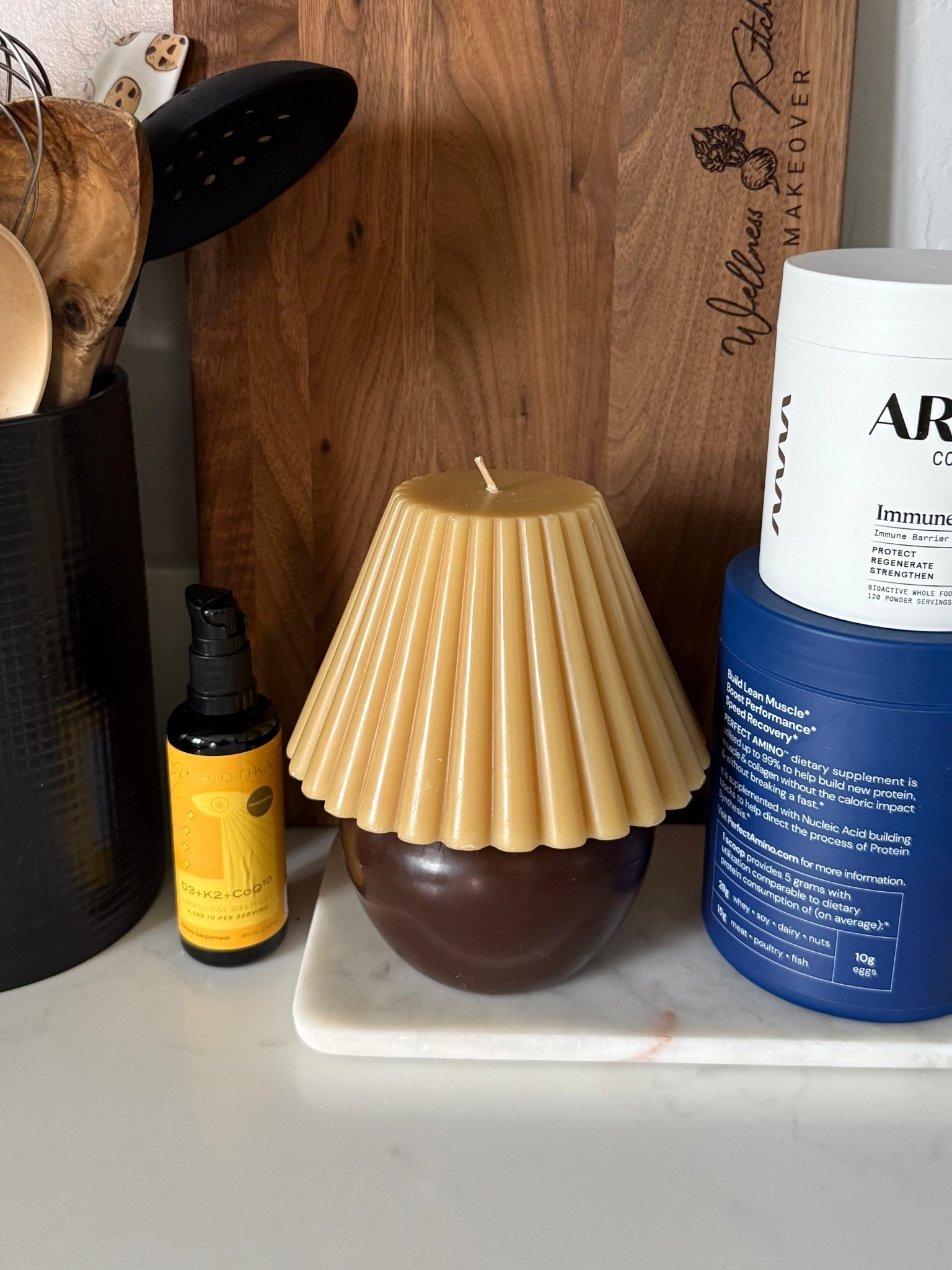 Obsessed with this candle lamp from fall- unscented too 👏🏻 

#LTKFindsUnder50 #LTKSeasonal #LTKFallSale