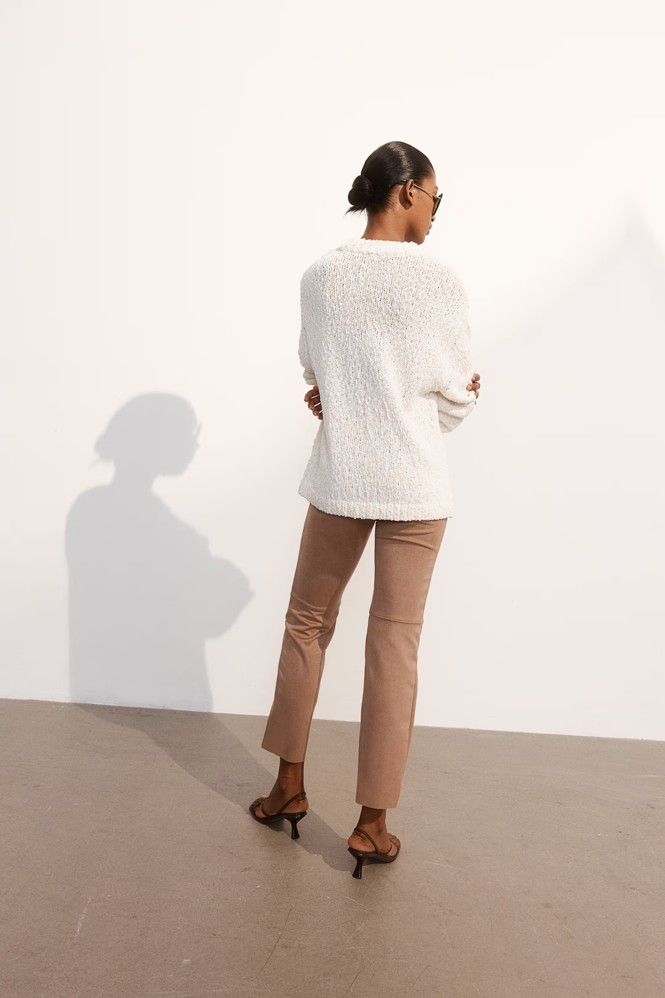 Weiche Leggings mit Knienähten | H&M (DE, AT, CH, NL, FI)