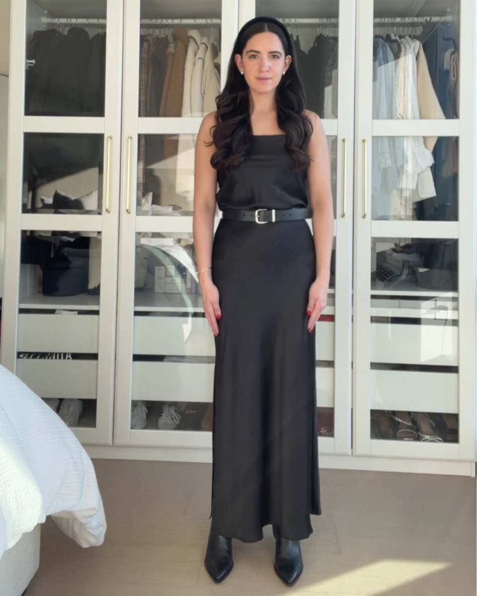 Small top
0 bottom 

Holiday, holiday outfit, madewell, madewell sale, Black Friday 

#LTKSeasonal #LTKCyberWeek #LTKHoliday