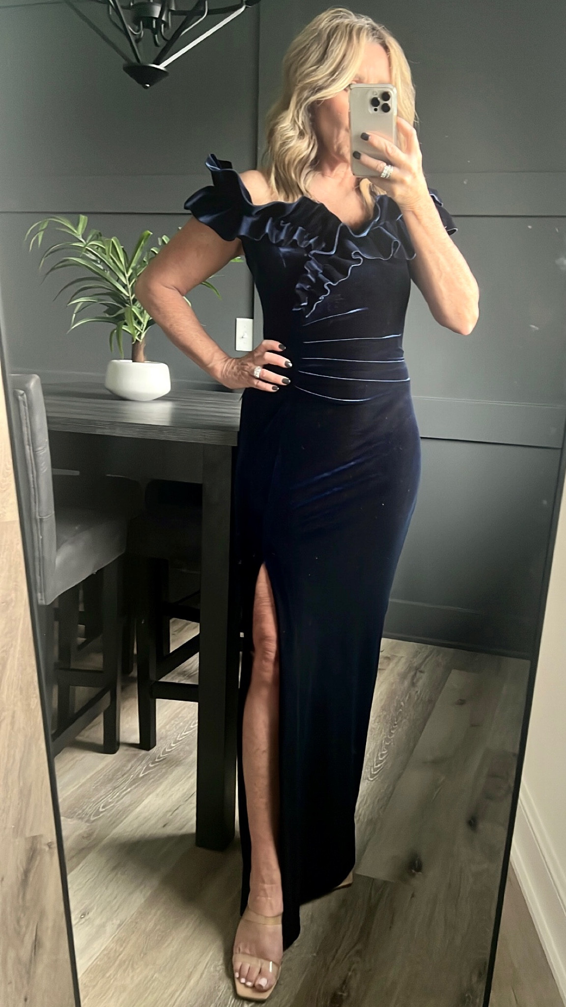 Fall or winter mother of the bride, or mother of the groom dress, mob dress, mog dress, velvet gown,  evening gown, mother of the bride gown, classy mother of the bride, flattering mother of the bride 

#LTKover40 #LTKwedding