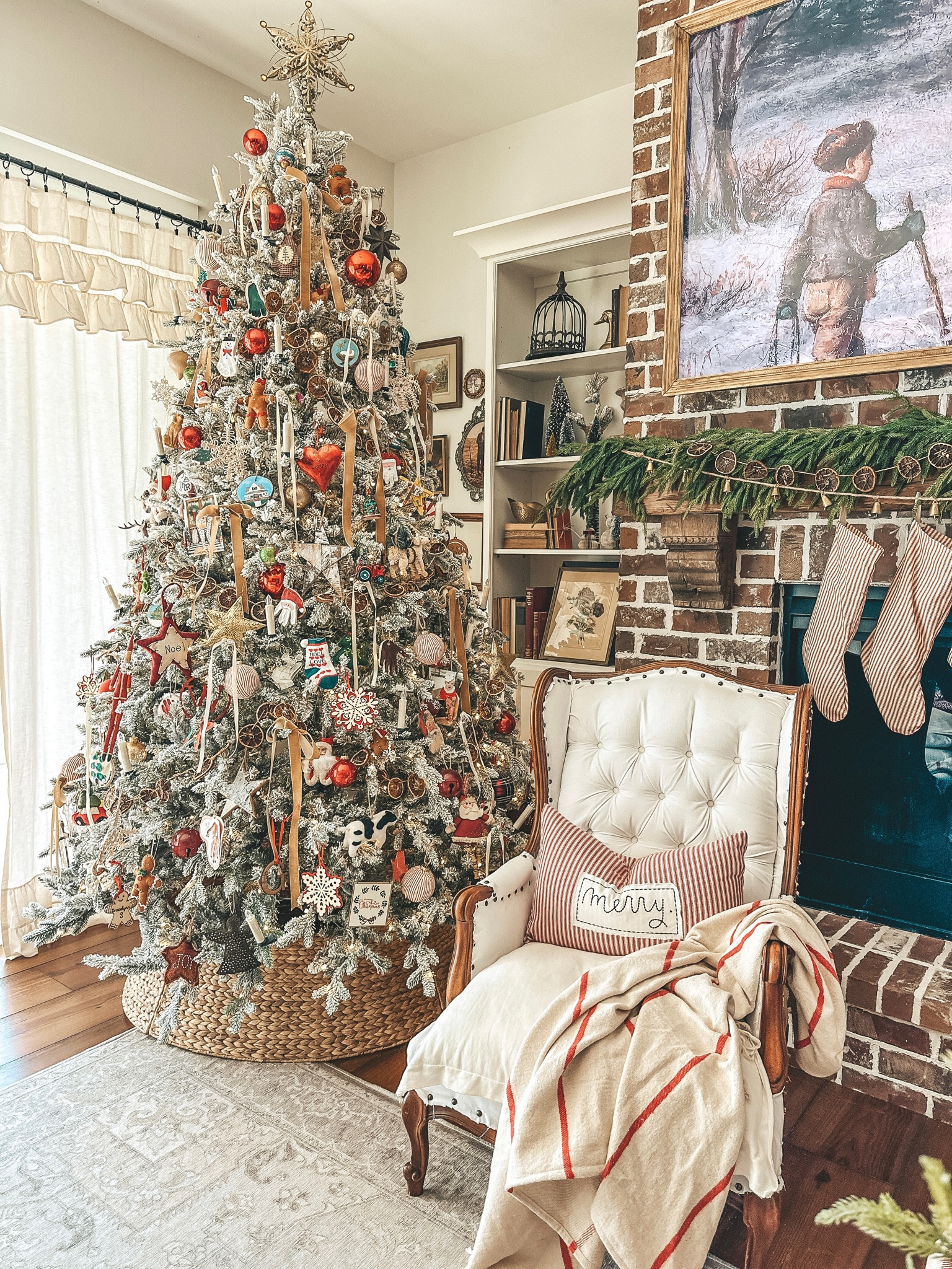 Vintage farmhouse Christmas living room- tree & mantel

#LTKSeasonal #LTKHoliday #LTKhome