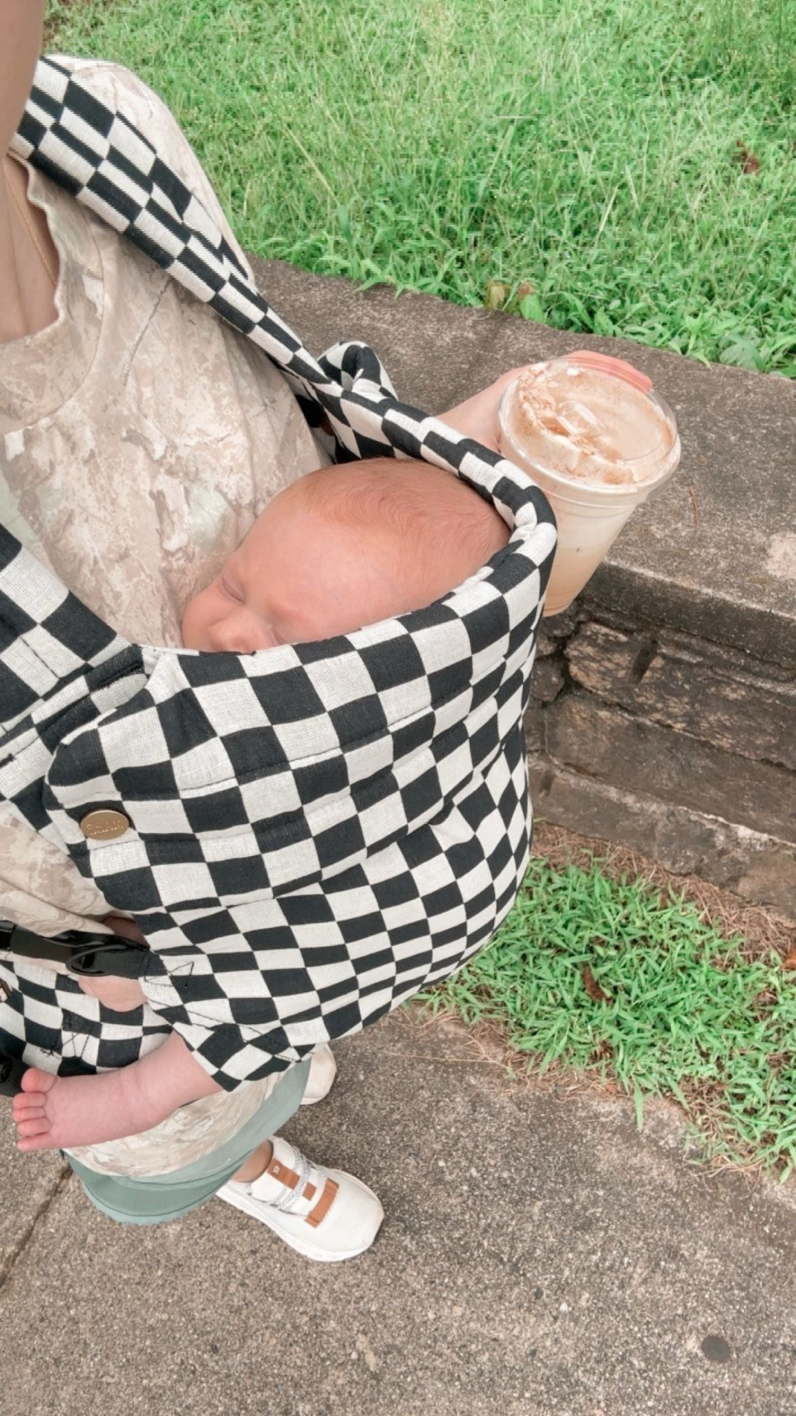 My favorite baby carrier!

#LTKmomlife #LTKKids #LTKBaby