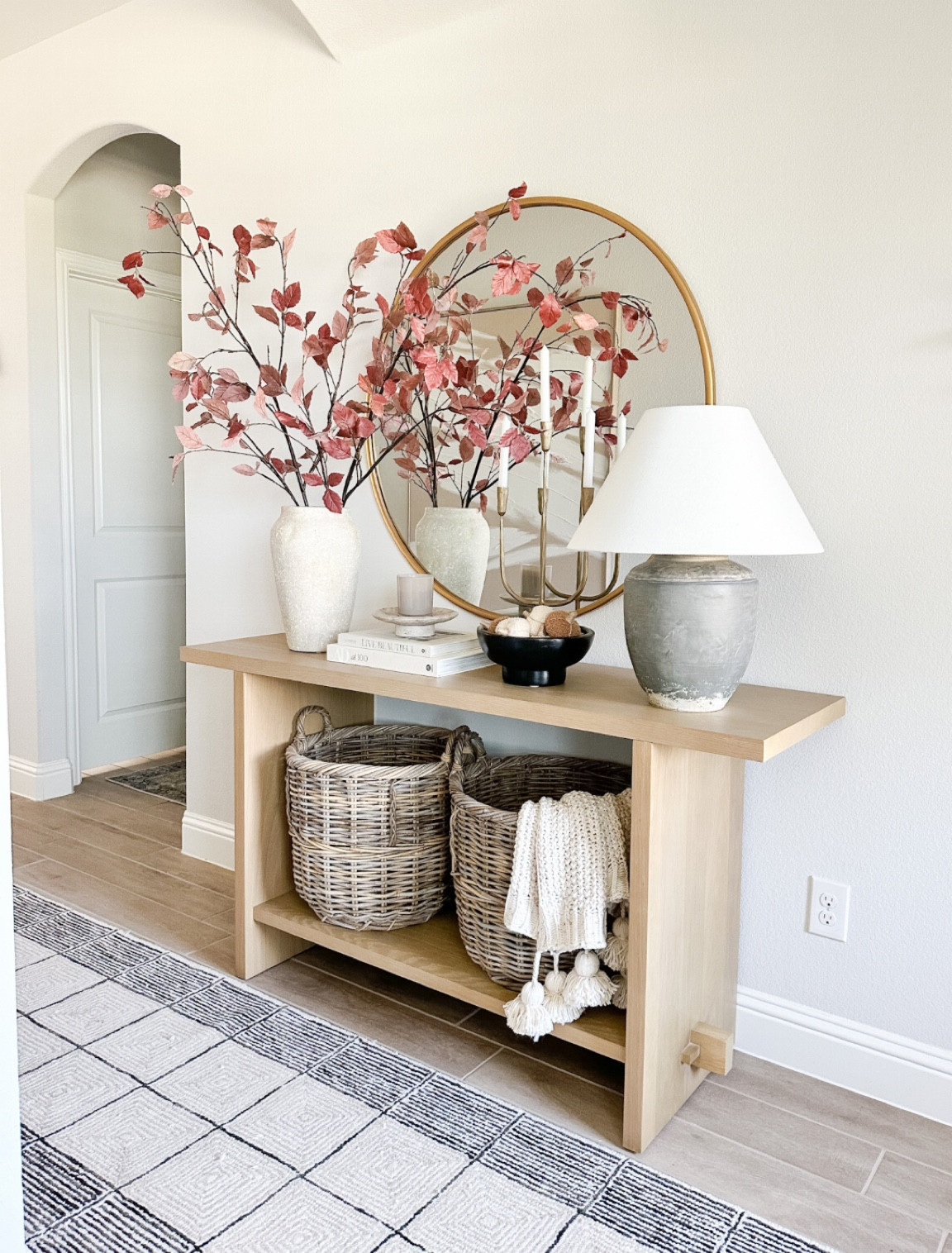 Fall decor
Entryway
Console
Sideboard
Cabinet
Lamp
Lighting
Rugs
Neutral
Pottery barn
McGee and co

#LTKhome