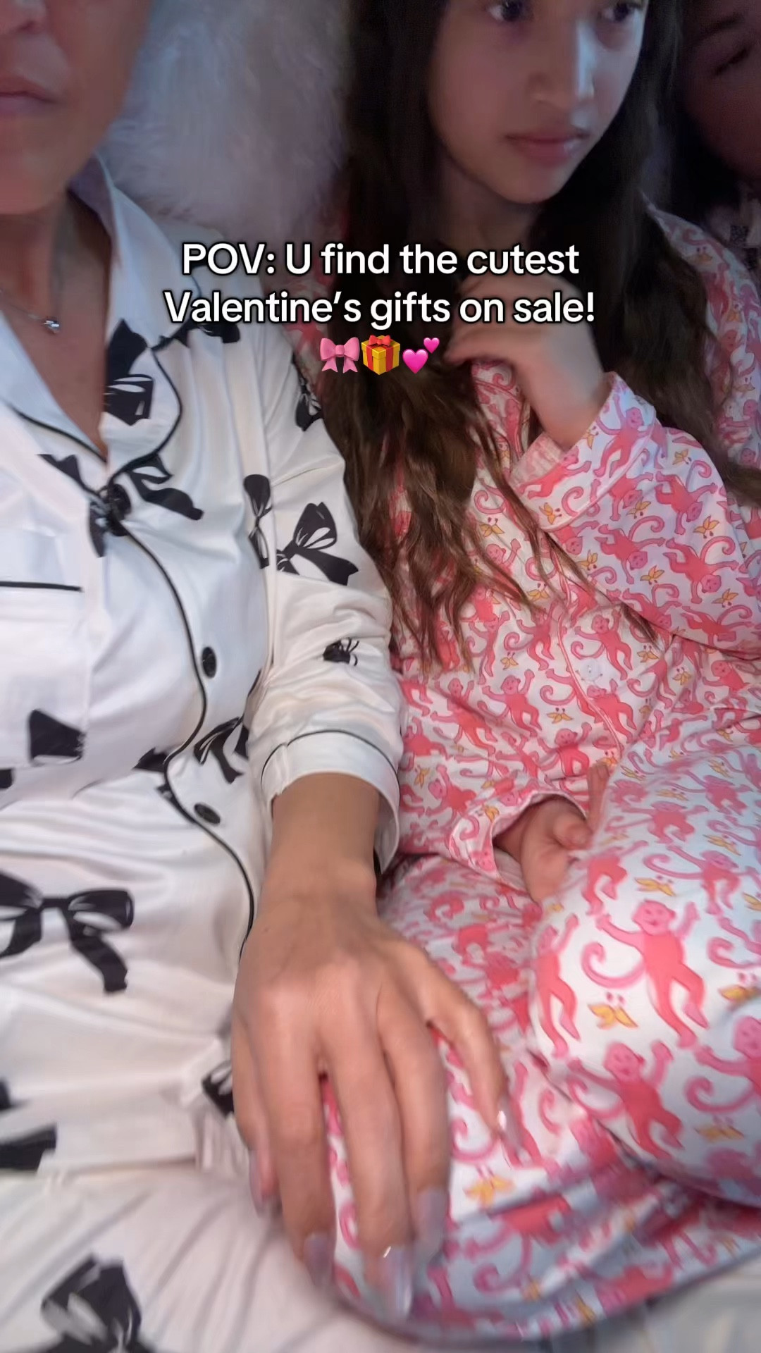 Cute Valentines Day pj’s & heart necklace gift ideas! 💕🎀🎁

#LTKFindsUnder50 #LTKGiftGuide #LTKSeasonal