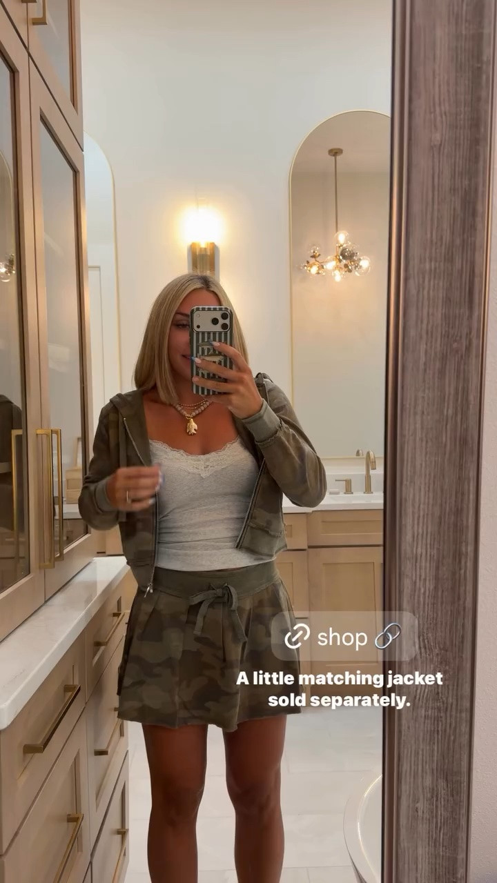 Type SHOP for the Liess to these new Walmart arrivals that are too good to be true. I really feel like this Walmart order looks like it could be from Aritzia. #walmart #casualoutfits #comfyoutfit #summeressentials