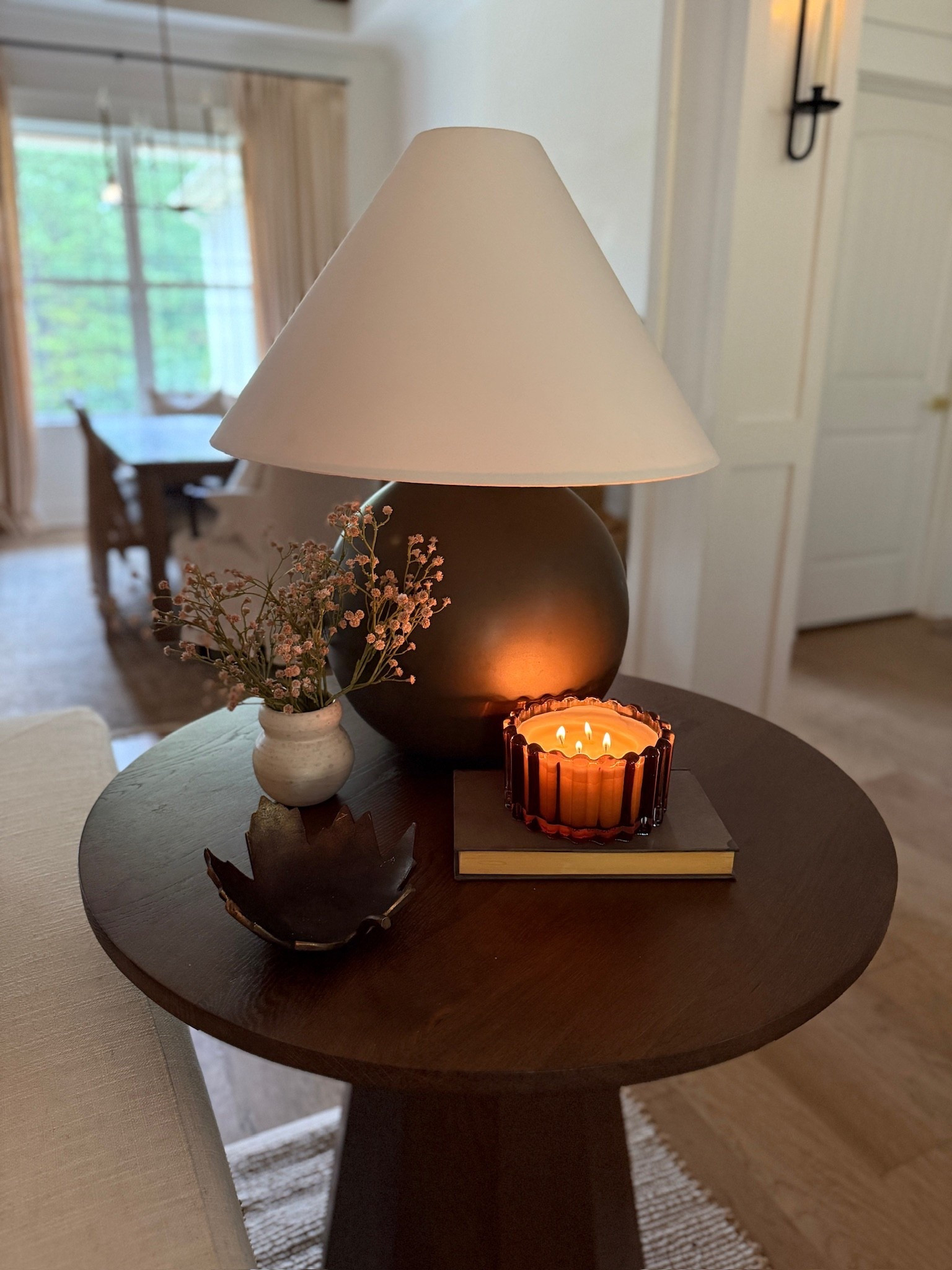 Love this side table styled for fall🍂 This lamp is a top seller, and for good reason it’s so stunning!

#LTKHome #LTKSeasonal #LTKFindsUnder50