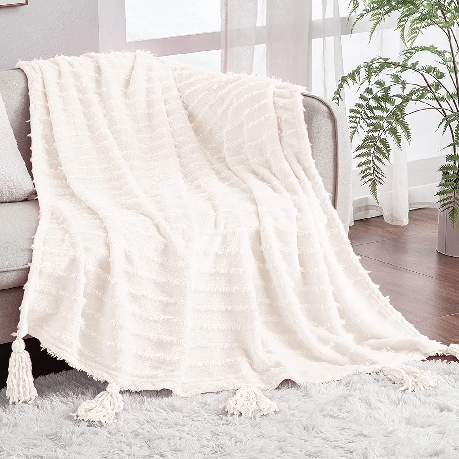 Exclusivo Mezcla Soft Throw Blanket, Large Fleece Fuzzy Blanket, Decorative Tassel Plush Throw Bl... | Walmart (US)