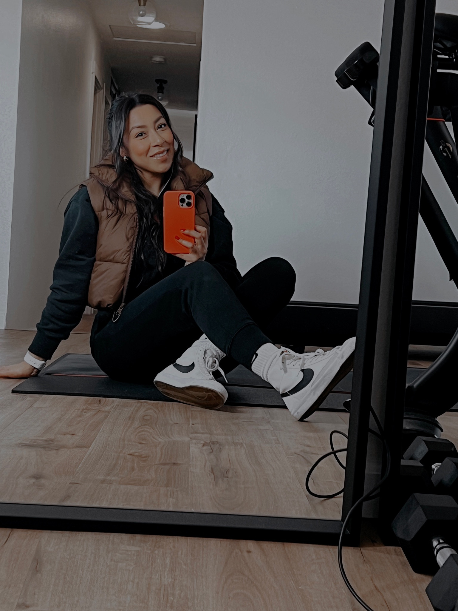 I love a good Nike jogger set and adding a cropped puffer vest adds the icing on the cake! Can you believe this cropped puffer vest is from Amazon😱

#LTKHoliday #LTKGiftGuide #LTKSeasonal