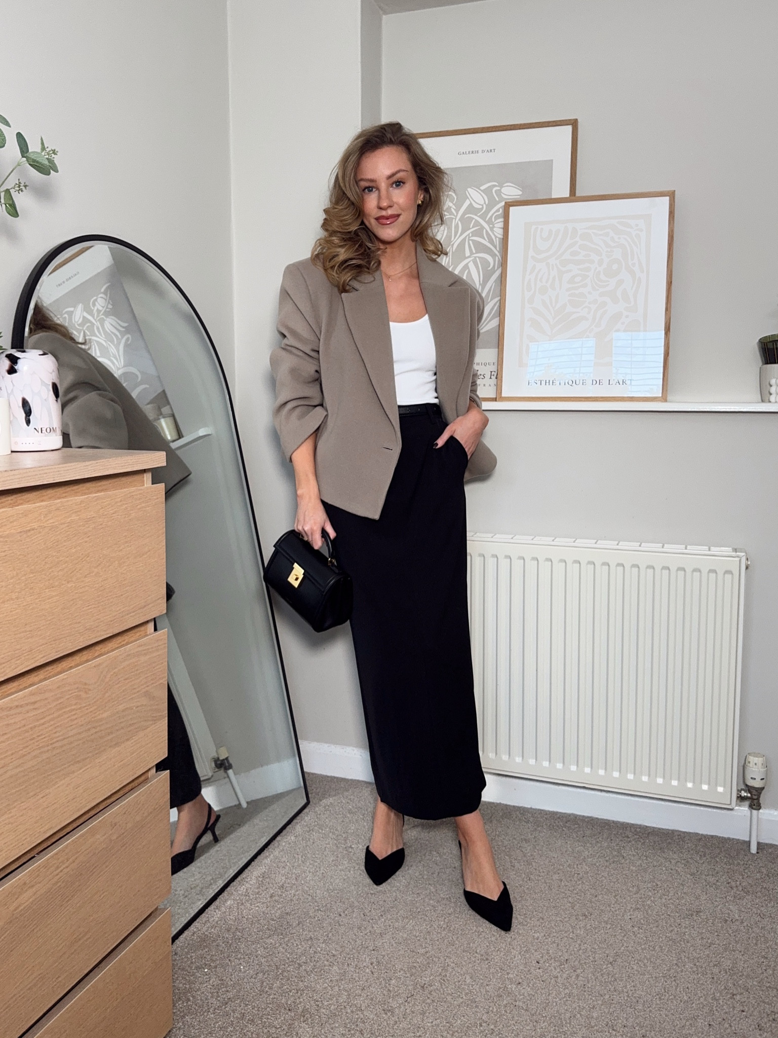 Tailored maxi skirt, winter capsule wardrobe, wardrobe essentials

#LTKstyletip #LTKuk #LTKwinter