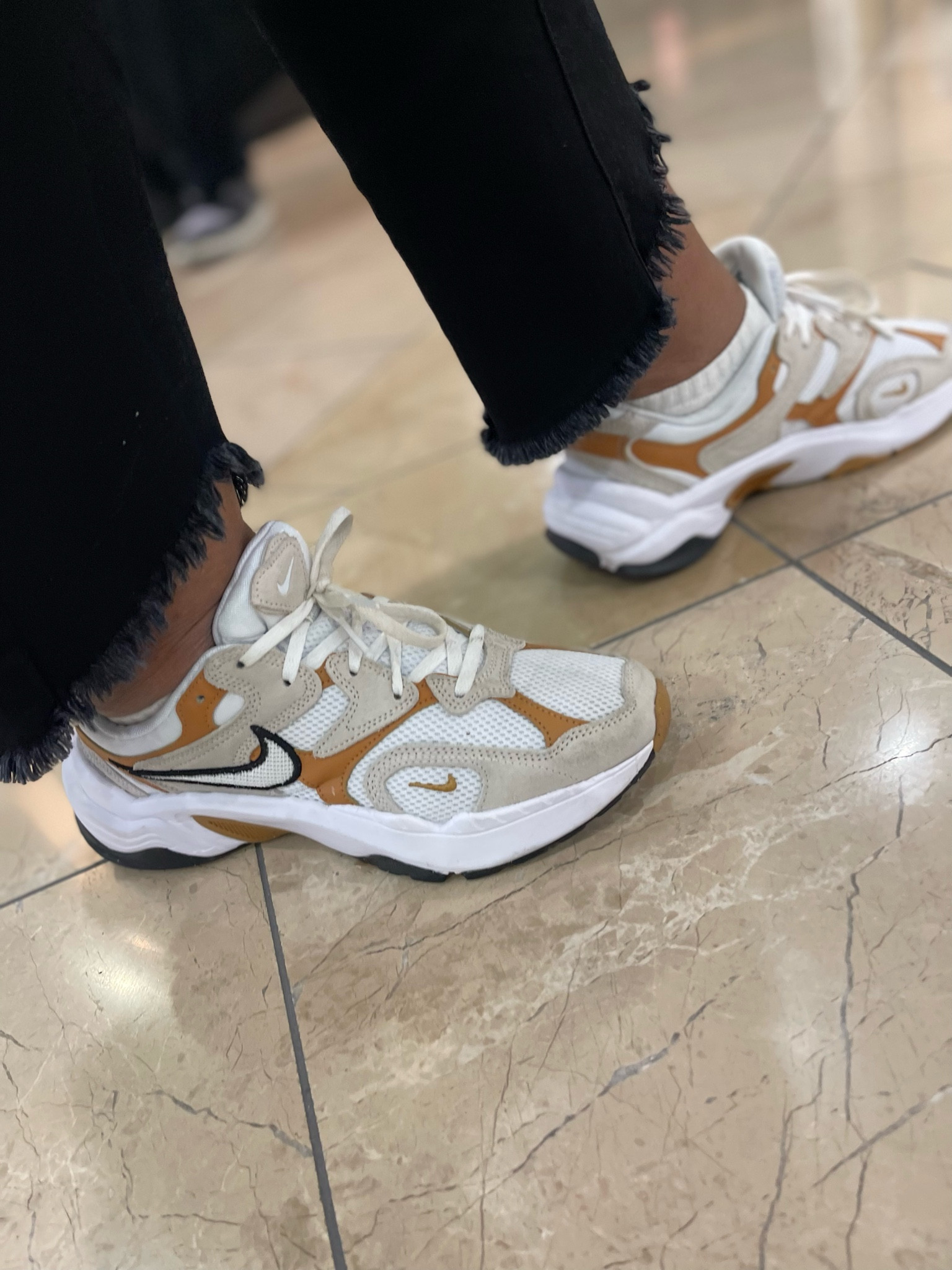 Love these because they are comfy and neutral 

#LTKFitness #LTKActive #LTKShoeCrush