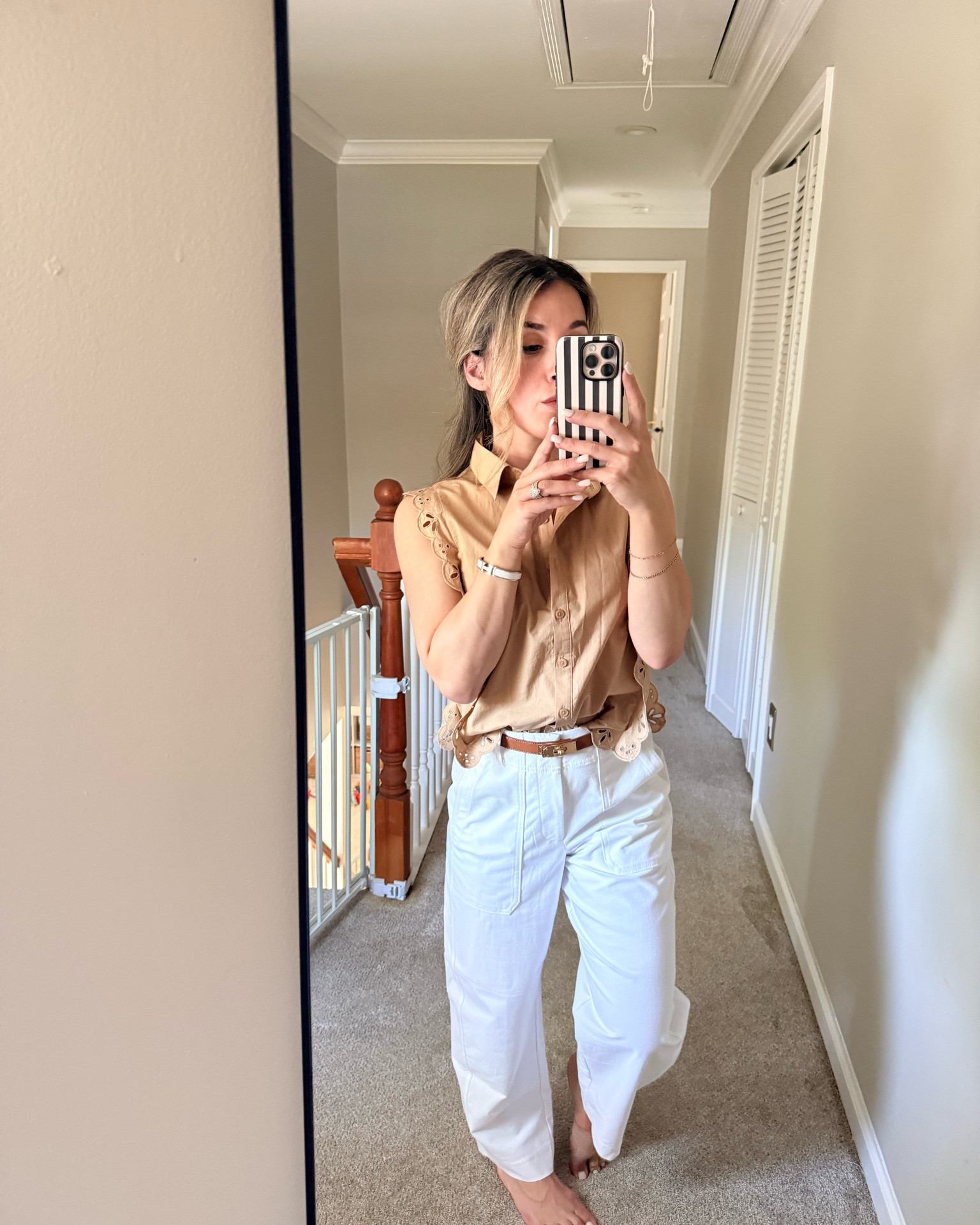 An effortless dinner look with soft texture and clean structure 🤍
This eyelet top from LOFT paired with the relaxed Athleta barrel pants feels polished without trying too hard.

Linked everything here ✨

Fit:
Top: petite xs
Bottoms: Petite 0

loft eyelet top
athleta barrel pants
dinner outfit ideas
elevated casual outfit
neutral dinner outfit
effortless chic style
feminine summer outfit
white eyelet top outfit
barrel pants outfit ideas
casual elegant fashion
minimal style outfit
capsule wardrobe pieces
everyday elevated look
lightweight dinner outfit
timeless neutral style

#loftstyle #athleta #dinneroutfit #neutralstyle #elevatedbasics #effortlessstyle #capsulewardrobe #minimalfashion #everydaystyle #casualchic #ltkstyle #summeroutfit #timelessstyle #outfitinspo

#LTKootd #LTKPetite #LTKgrwm