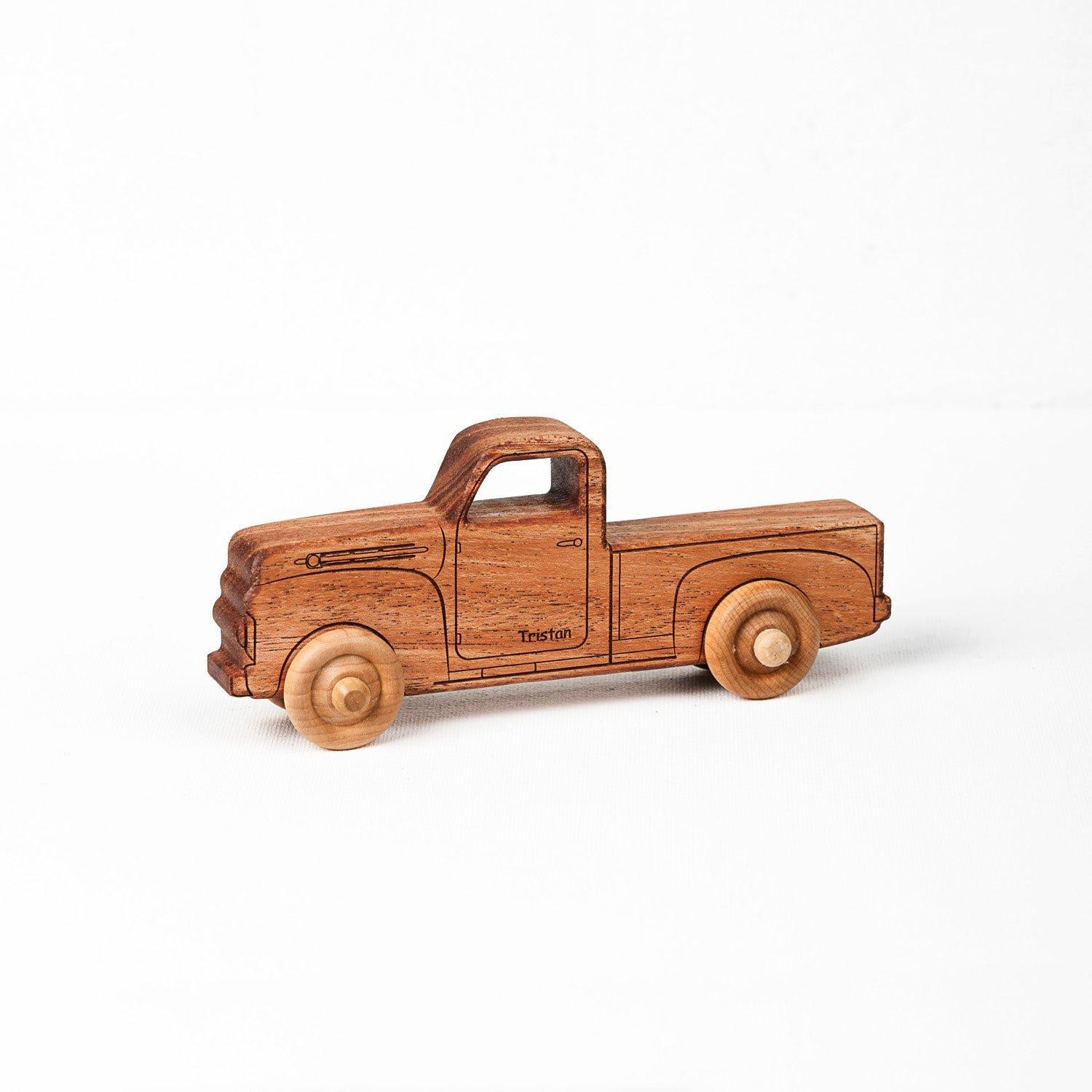 Miller Boys Vintage Toys | 1950s Wooden Pickup Truck Natural - Brown / Small | Janie and Jack