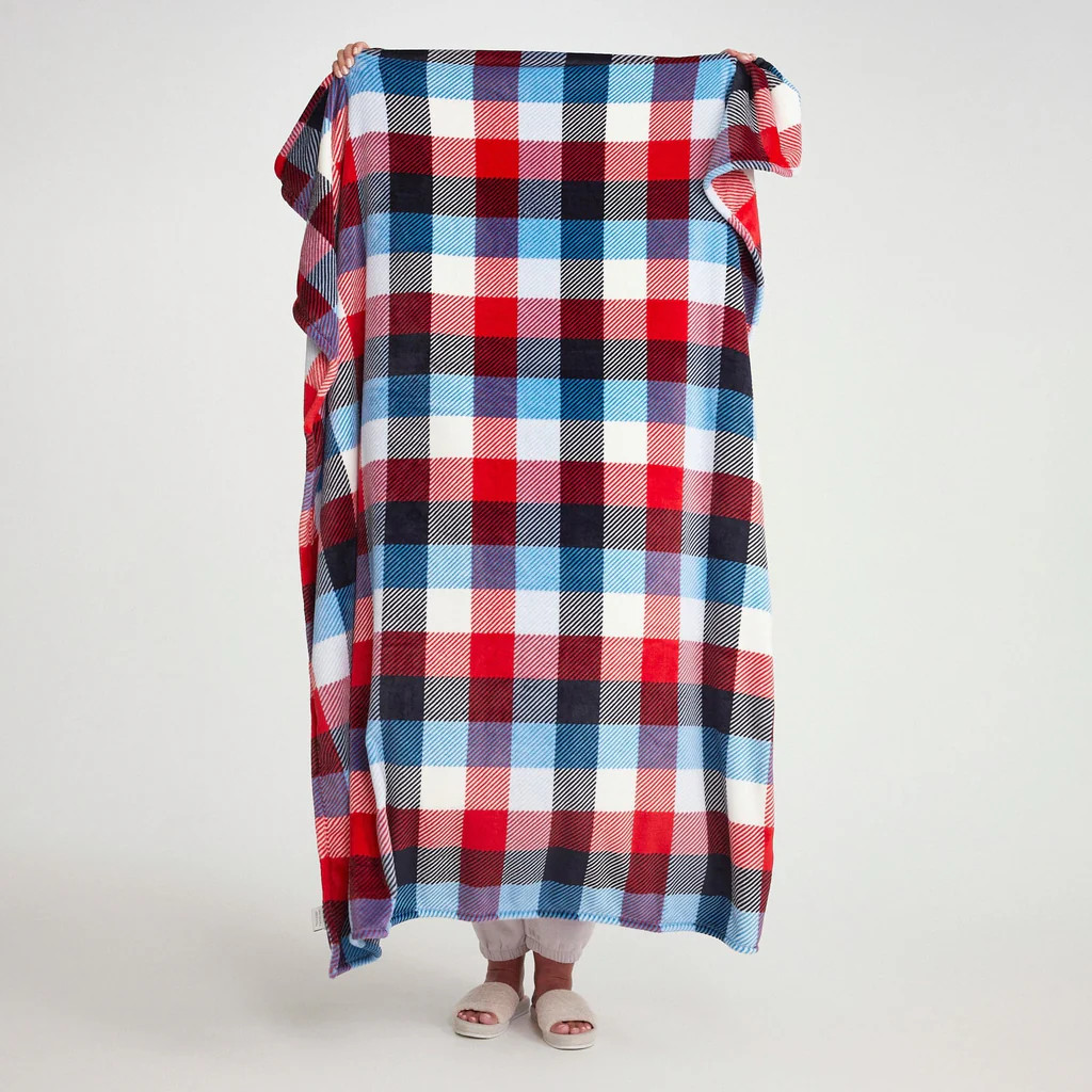 Plush Throw Blanket | Vera Bradley