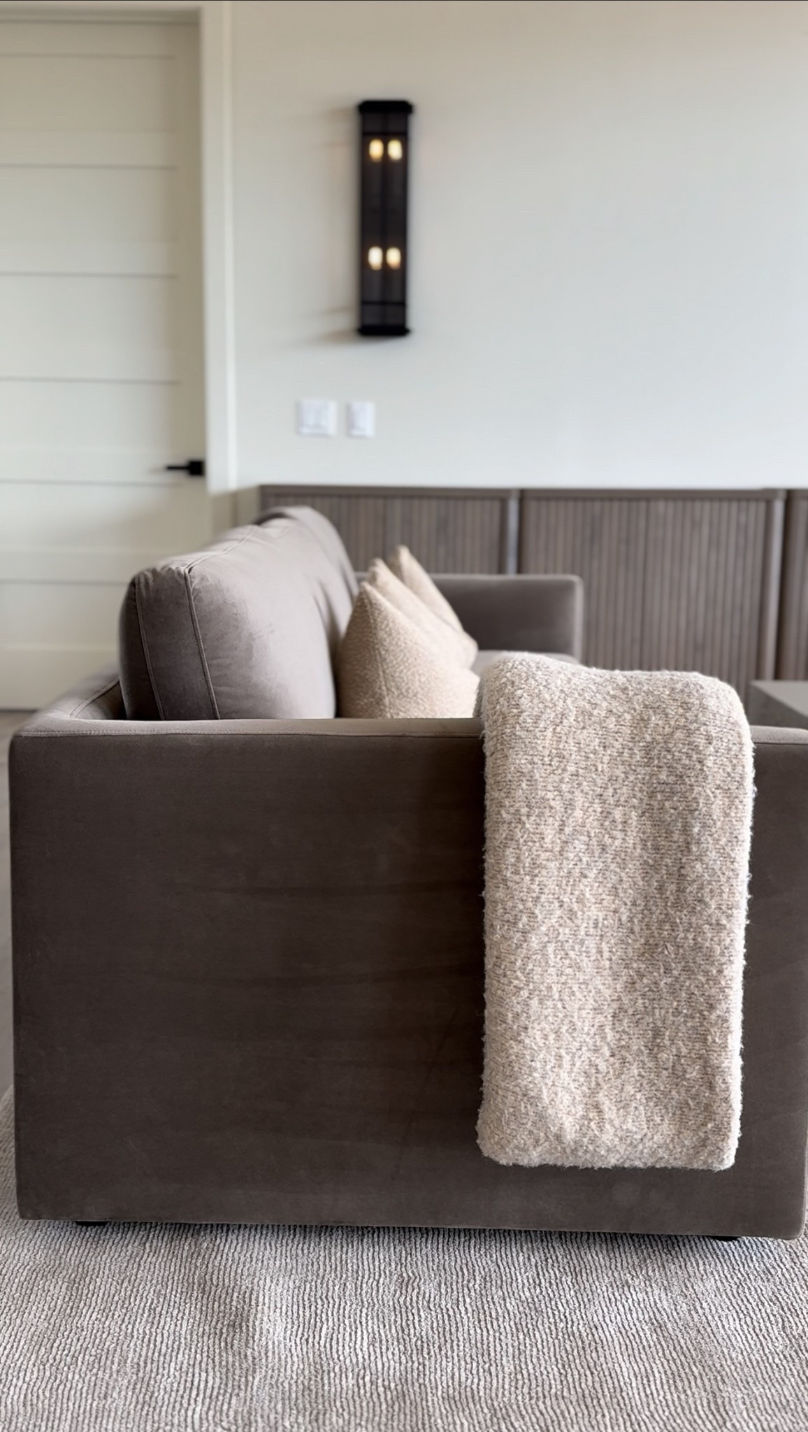 Soft tones and simple textures — cozy season in full swing. 🤎

#CozyHome #NeutralDecor #HomeInspo #ModernDesign #WarmTones #MinimalHome #HomeDetails #ComfortAndCalm #InteriorStyle #NeutralAesthetic

#LTKHome #LTKSeasonal #LTKU