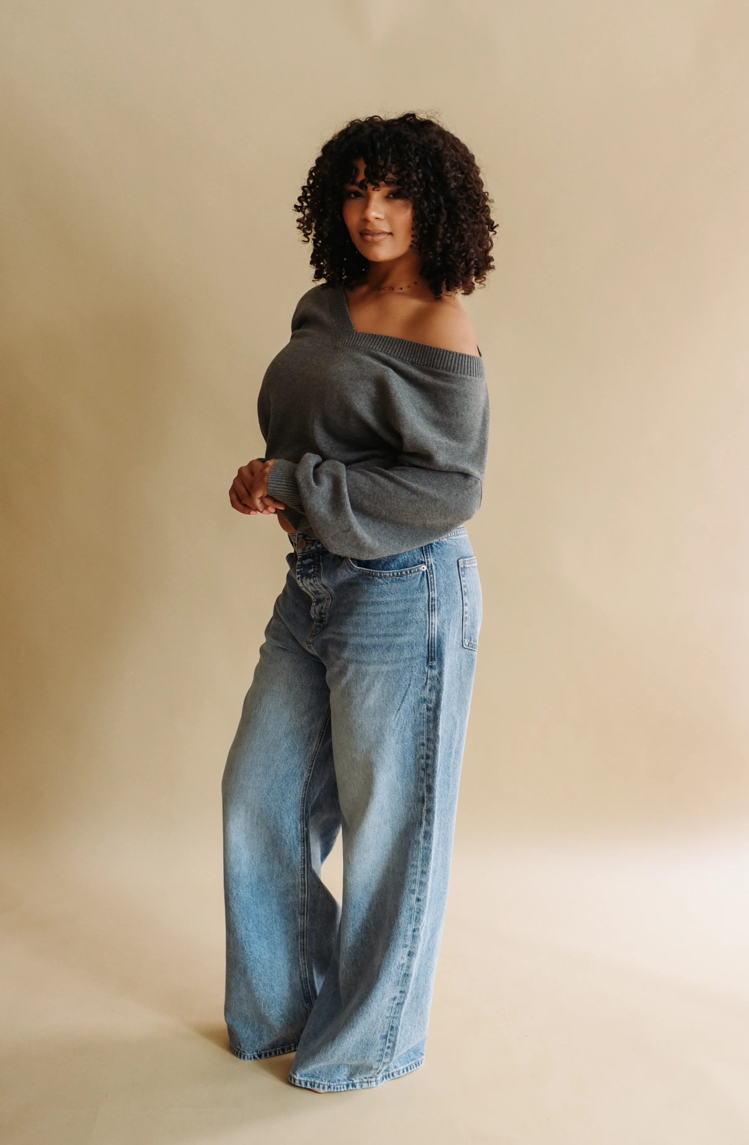 The Riley V-Neck Sweater | Hill x Sarah