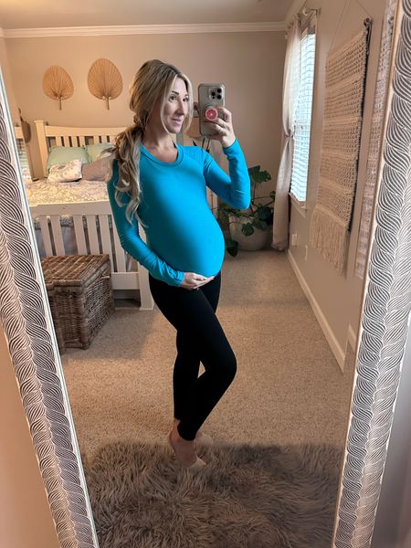 Favorite new color at Lululemon 🦋Turquoise Tide

Swiftly Tech Long-Sleeve Shirt 2.0
Race Length. Bought it in a size 4 so I can rock it after baby boy 

#LTKunder100 #LTKbump #LTKfit