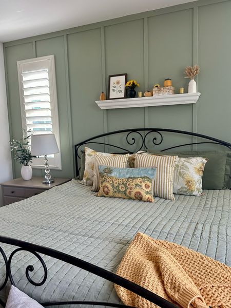 This green quilt is perfect for Fall and will be beautiful for Holiday style as well.  It’s the perfect weight and is so soft  

#LTKGiftGuide #LTKhome #LTKstyletip