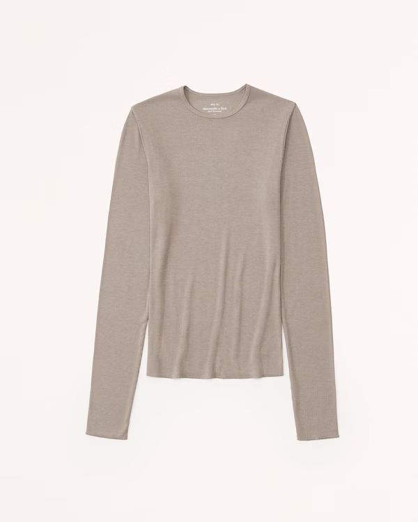 Essential Long-Sleeve Featherweight Rib Tuckable Top | Abercrombie & Fitch (US)