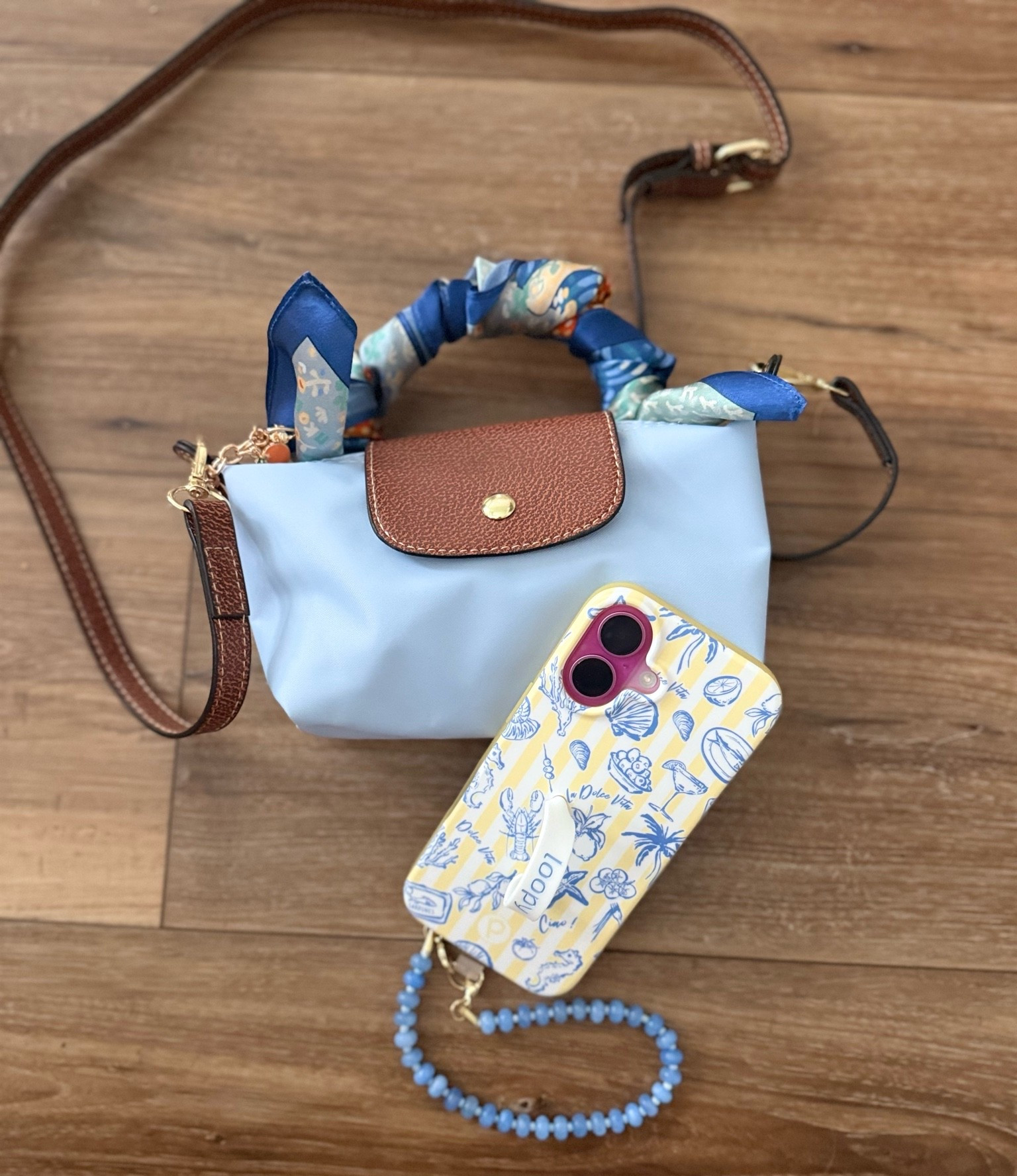 Lucy’s accessories for Europe
