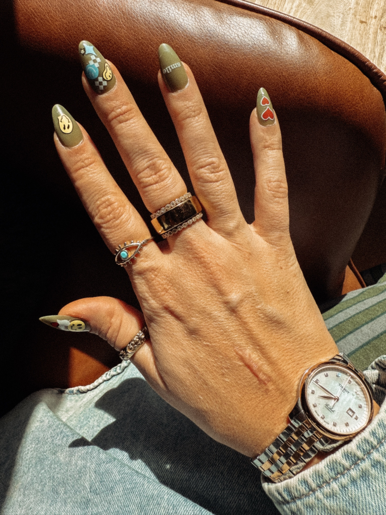 Oura ring bling up. 
Amazon rings on both sides of my ring. 


#LTKStyleTip #LTKFindsUnder50 #LTKActive