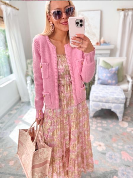 Some spring, your Mother’s Day Style inspiration. I love this soft blazer cardigan. Also comes in ivory. 