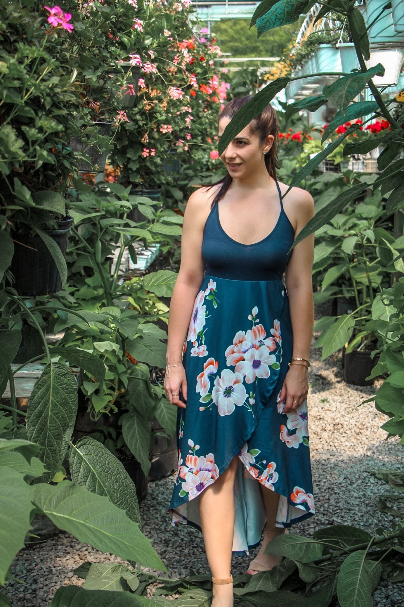 In my Gardening Era 👩‍🌾🪴

#garden #gardeninspo #floraldress #amazon #amazonfashion #jcrew

#LTKHome #LTKFindsUnder50 #LTKSeasonal
