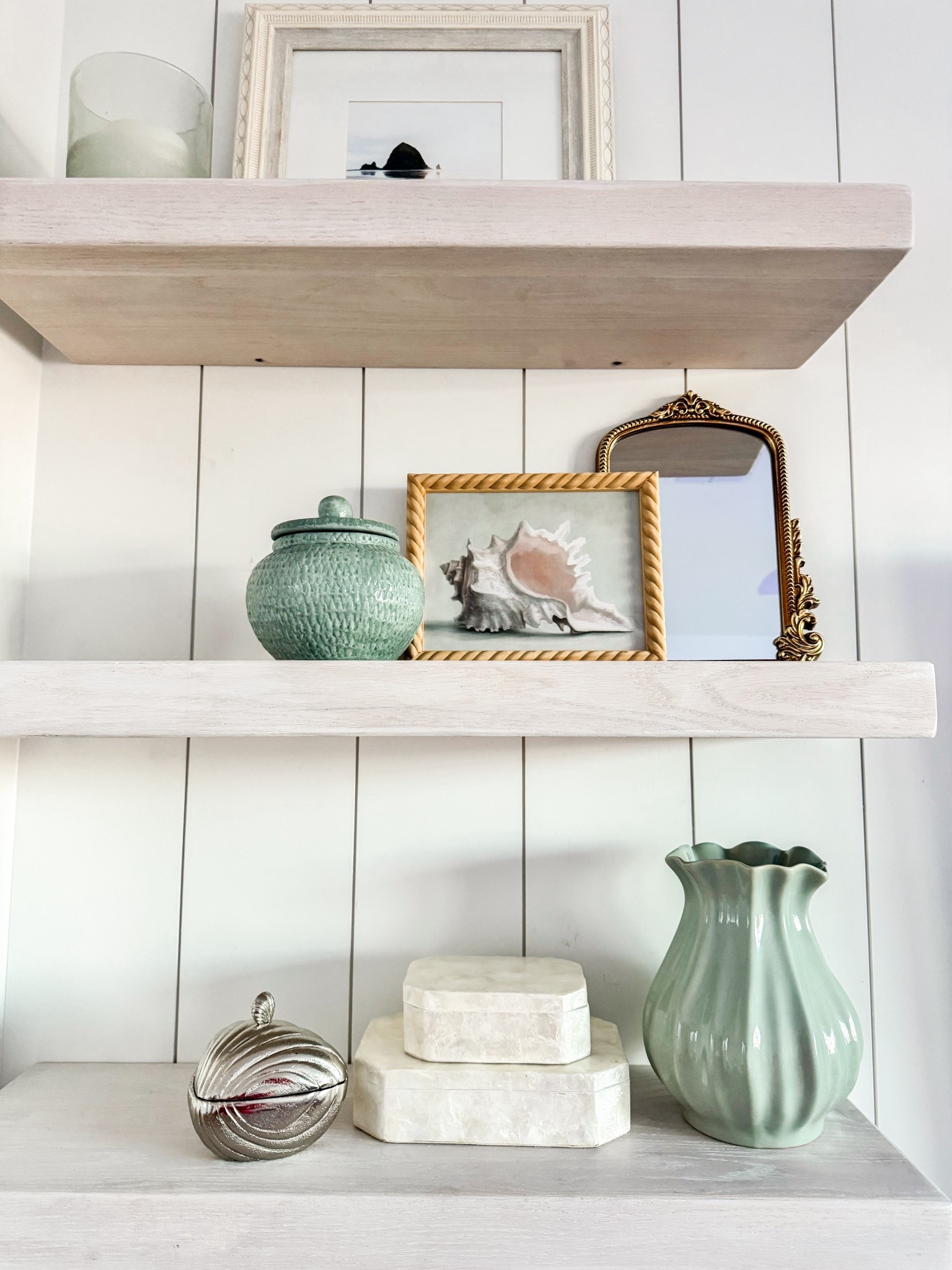 Grabbed a few new things to style my shelves from the new Studio McGee for Target Spring 2026 drop and I’m obsessed! 