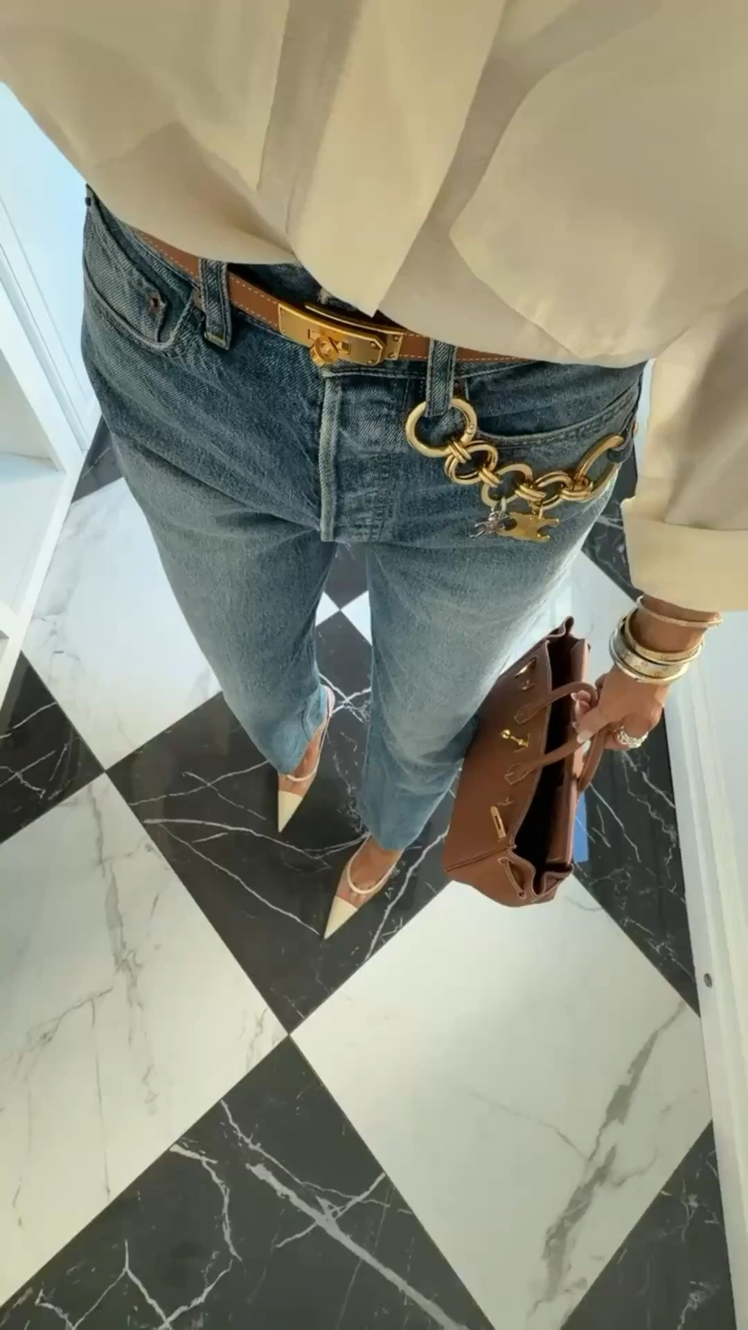 Wearing a small in the top and 25 in Celine jeans!

H&M fashion, H&M finds, Celine, Fall outfits women, Business casual workwear, Mixed metal jewelry, Gemme Beauty, Emily Gemma

#LTKgrwm #LTKootd #LTKSeasonal
