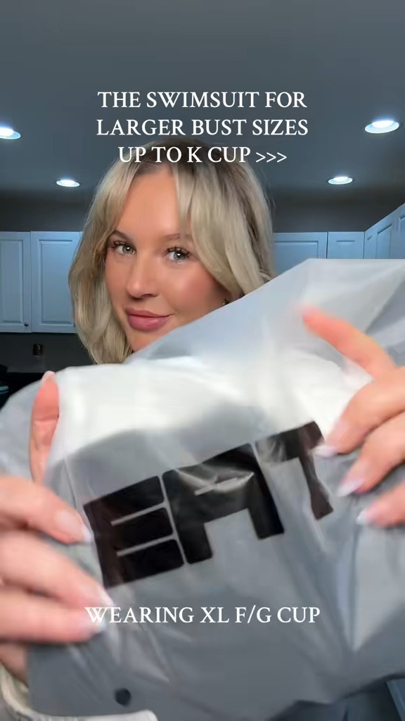 Swimsuit available in sizes XS-3X up to K Cuo 

#LTKMidsize #LTKSwim