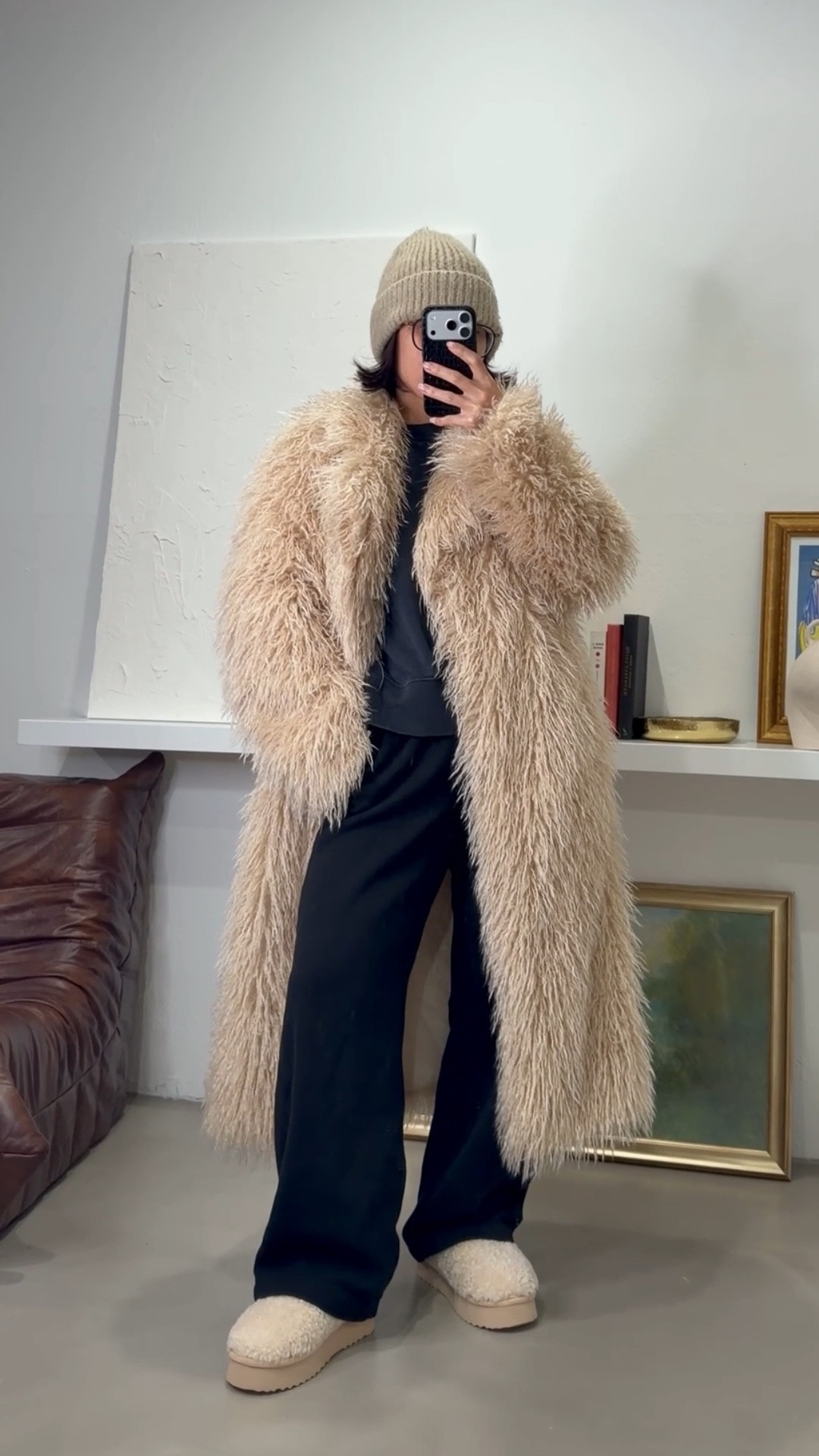 Cozy Costco run outfit from last night. 

#LTKPetite #LTKFindsUnder50 #LTKootd