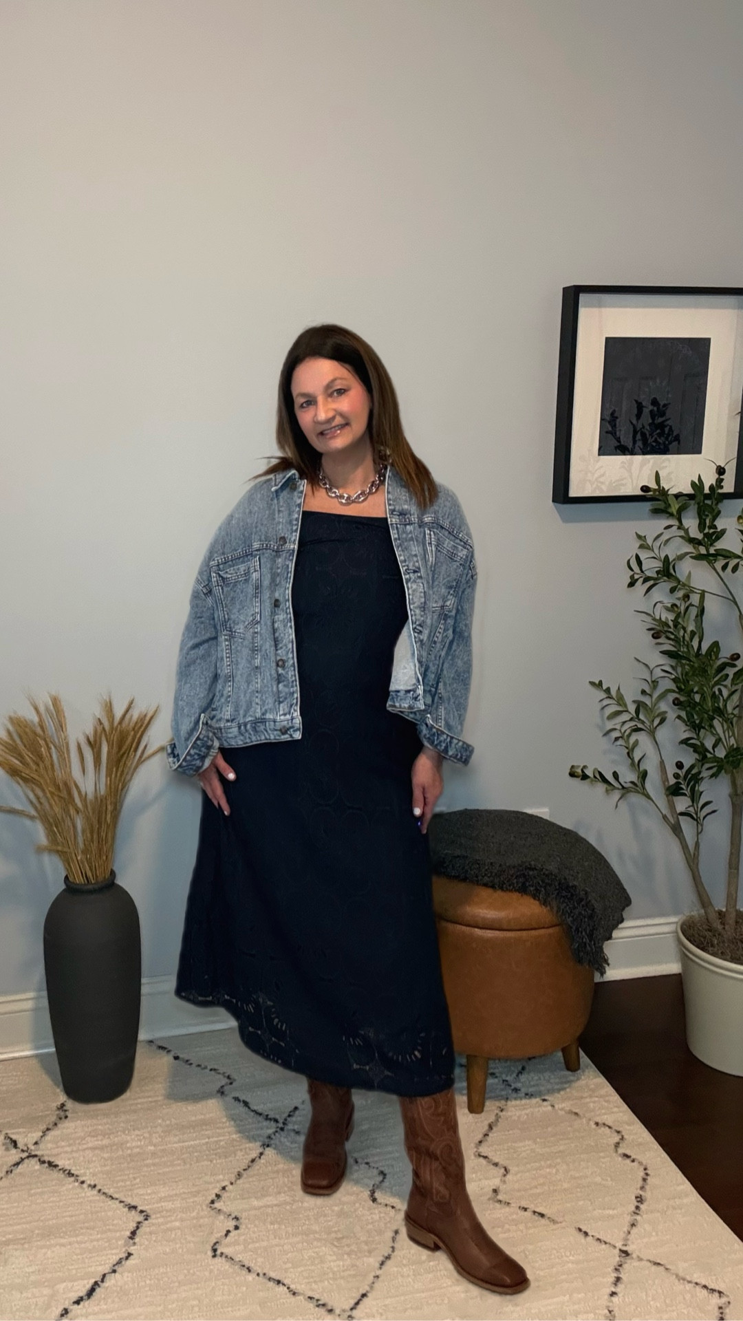 Southern energy activated.🤠

🤠Thank you @merokeetyofficial for sending me the dress

#denimjacket #cowboyboots #ootd

#LTKootd