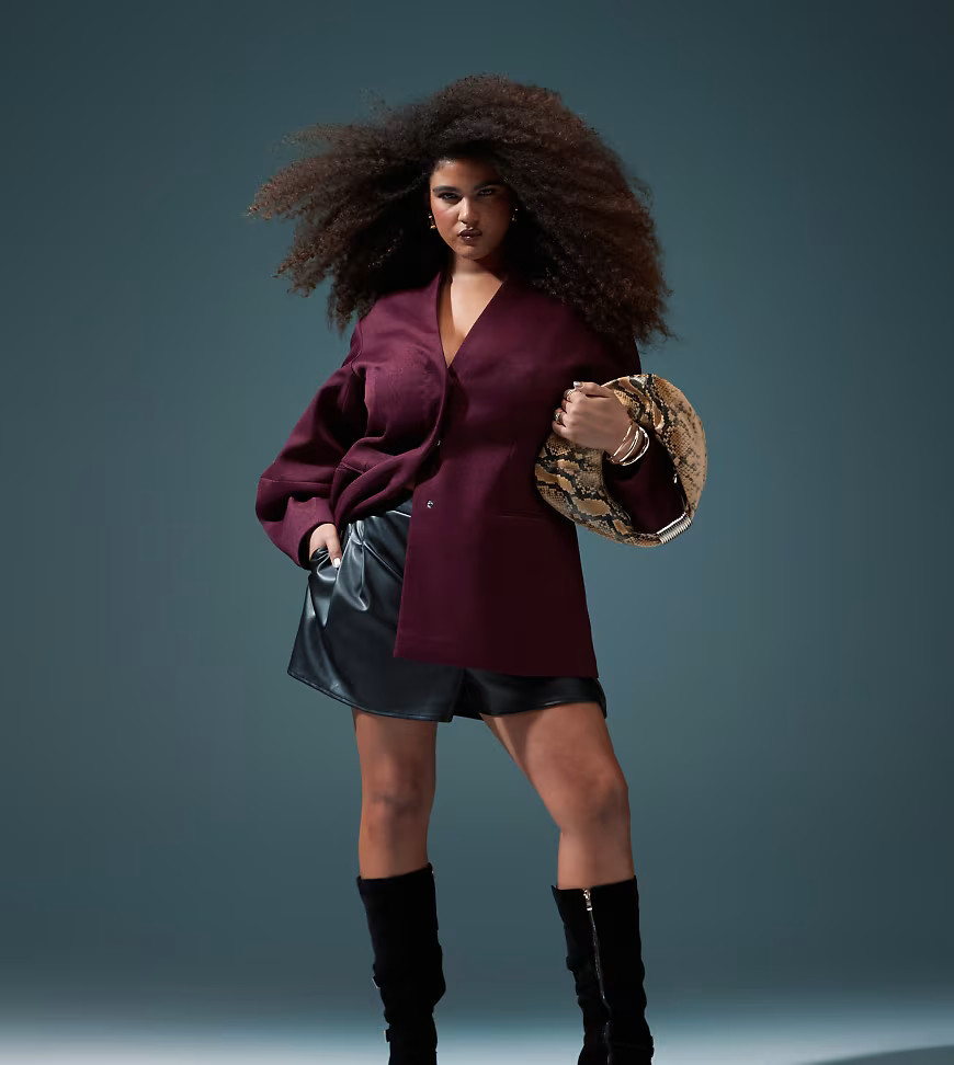 ASOS DESIGN Curve pleat detail faux leather short in black | ASOS (Global)